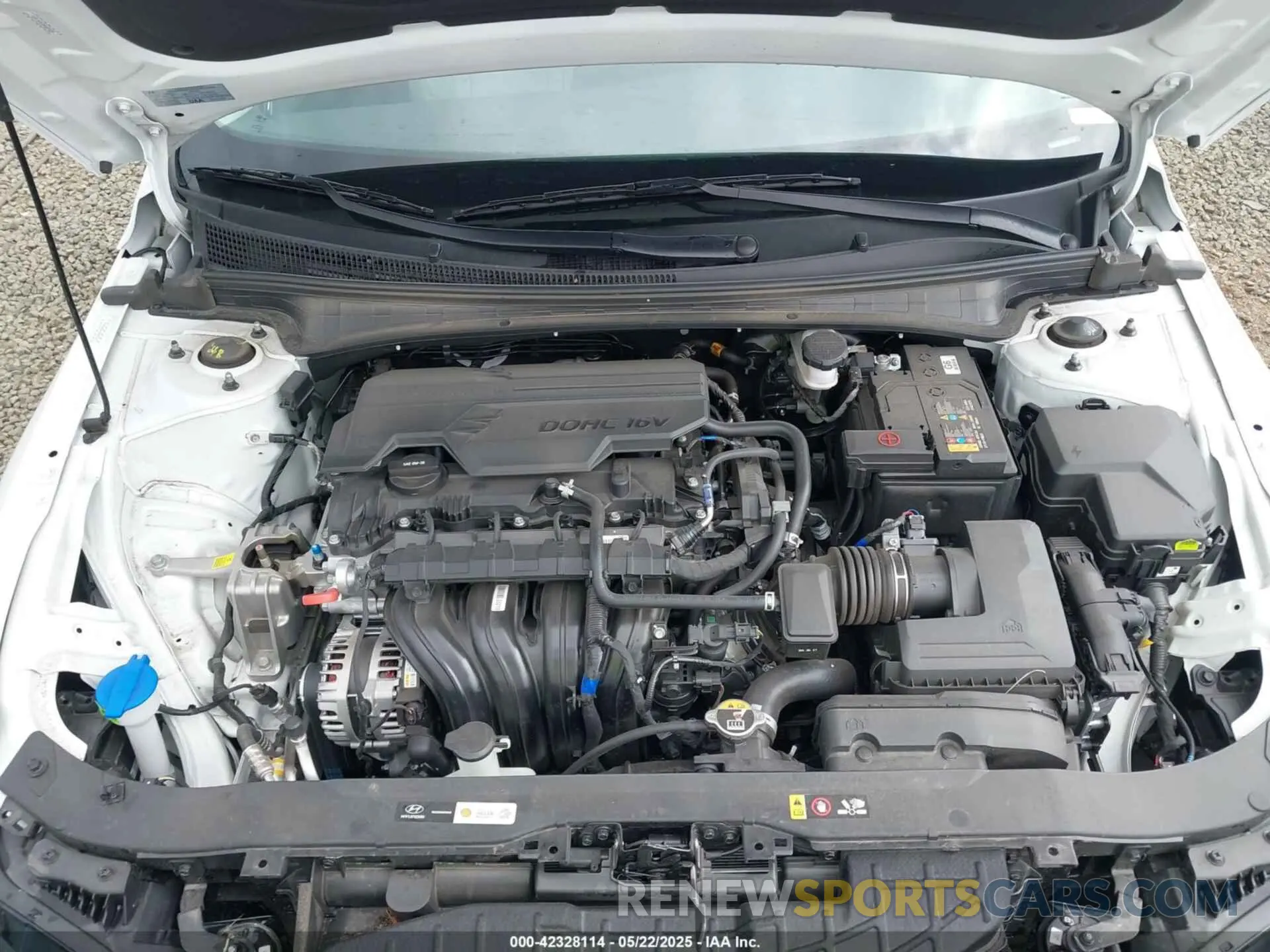 10 fotografías del automóvil dañado KMHLP4DG3RU837222 HYUNDAI ELANTRA 2024