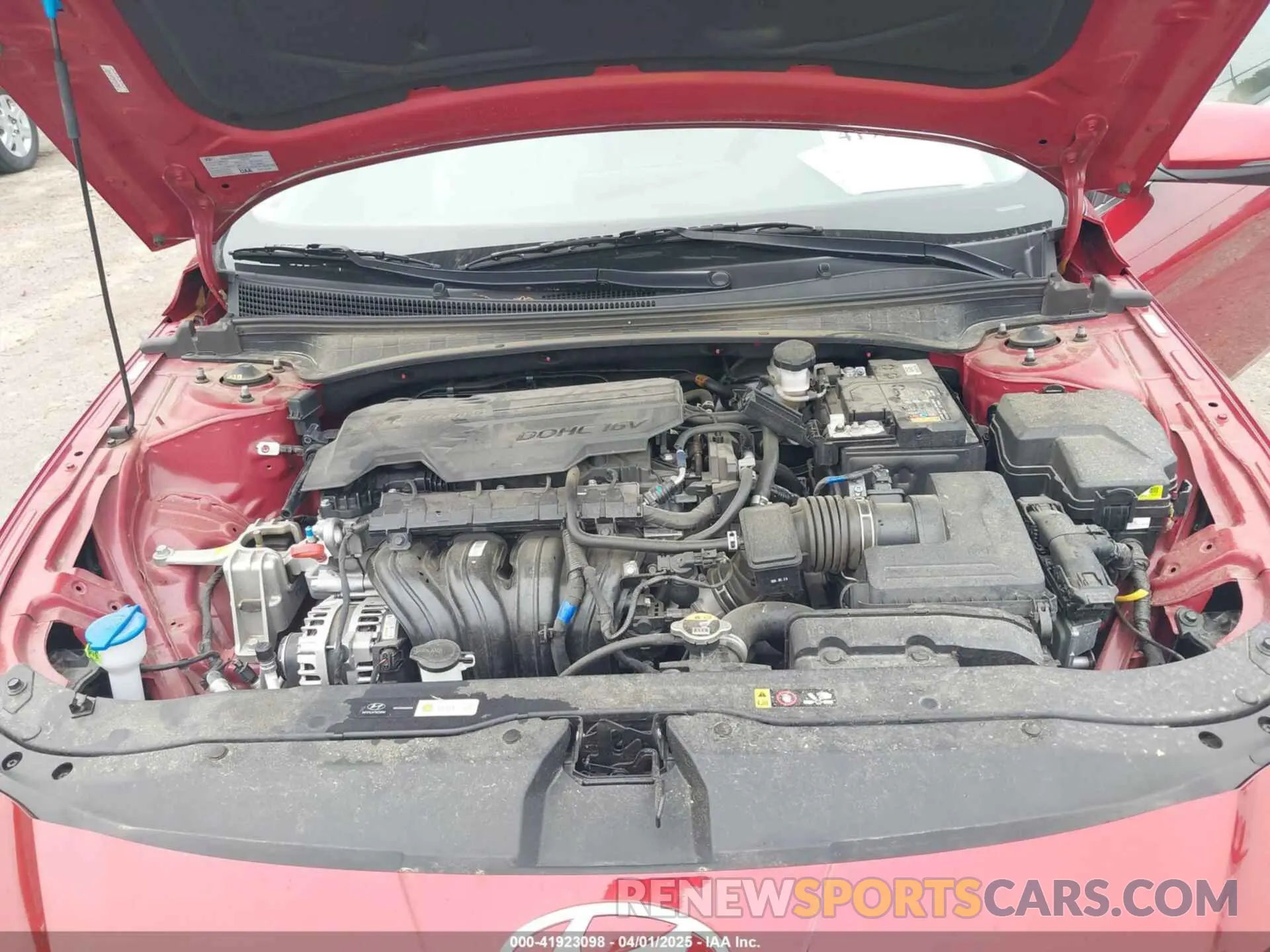 10 fotografías del automóvil dañado KMHLP4DG4RU772493 HYUNDAI ELANTRA 2024