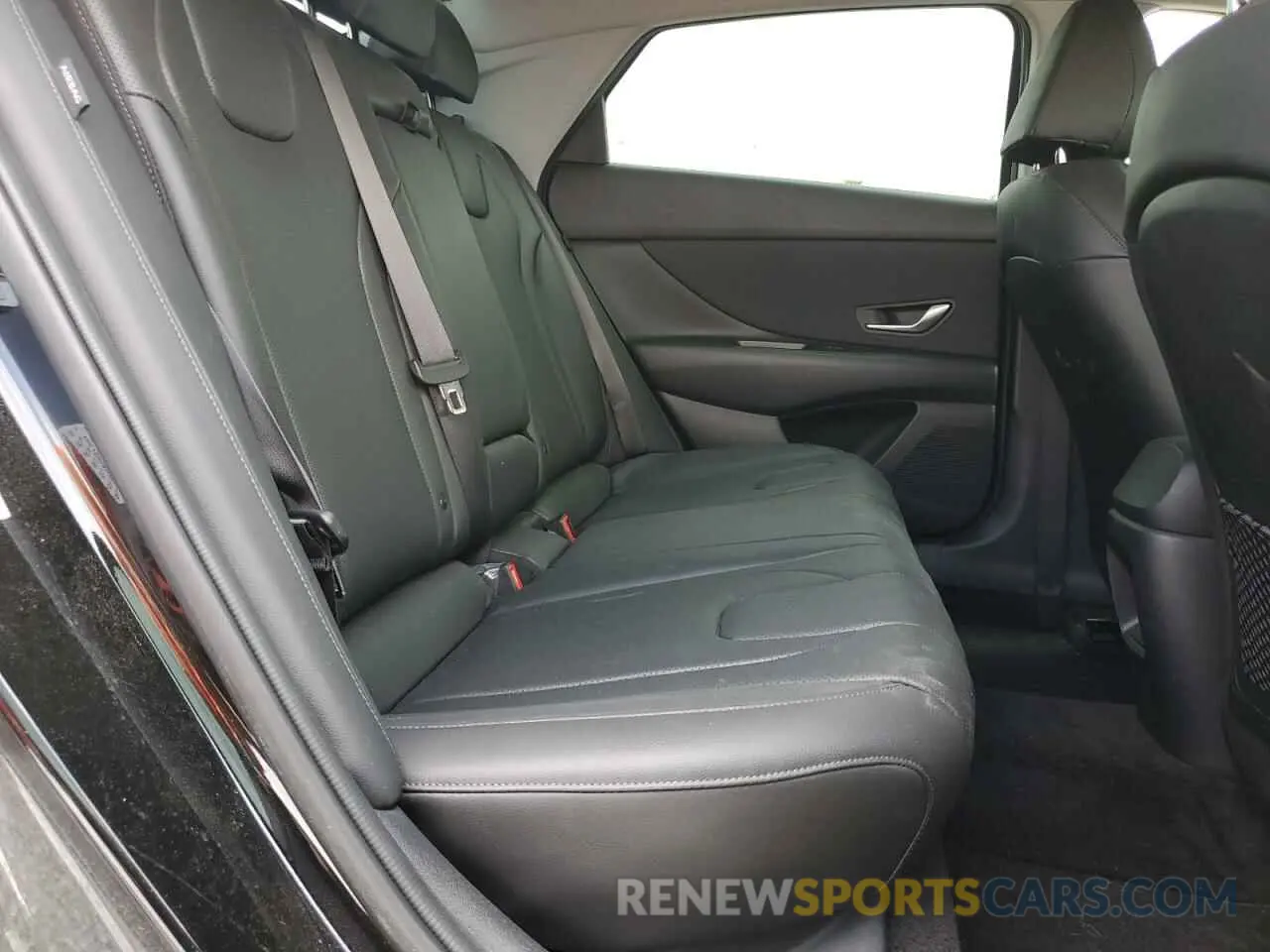 10 fotografías del automóvil dañado KMHLP4DG5RU689753 HYUNDAI ELANTRA 2024