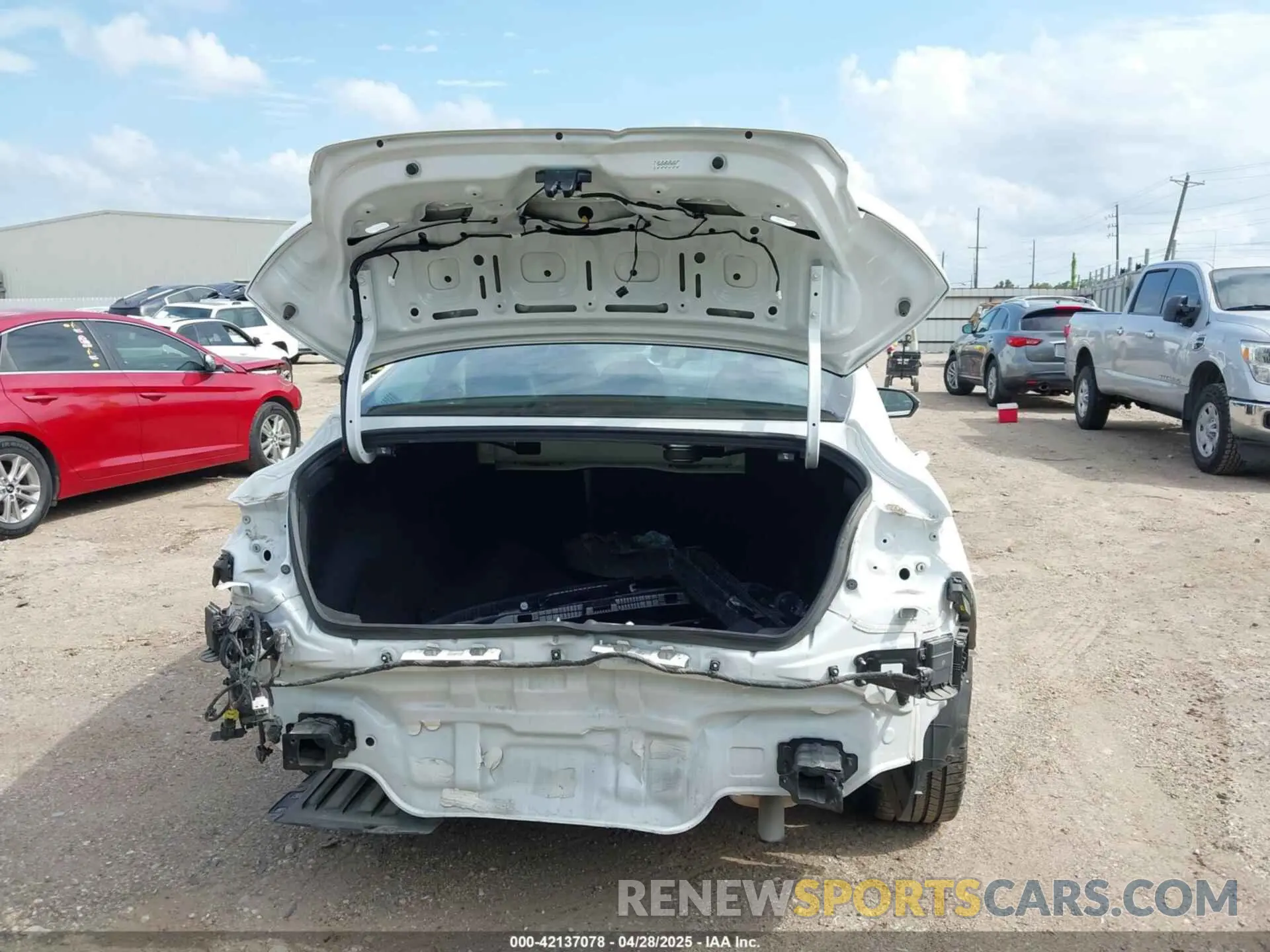 6 fotografías del automóvil dañado KMHLP4DG5RU703294 HYUNDAI ELANTRA 2024