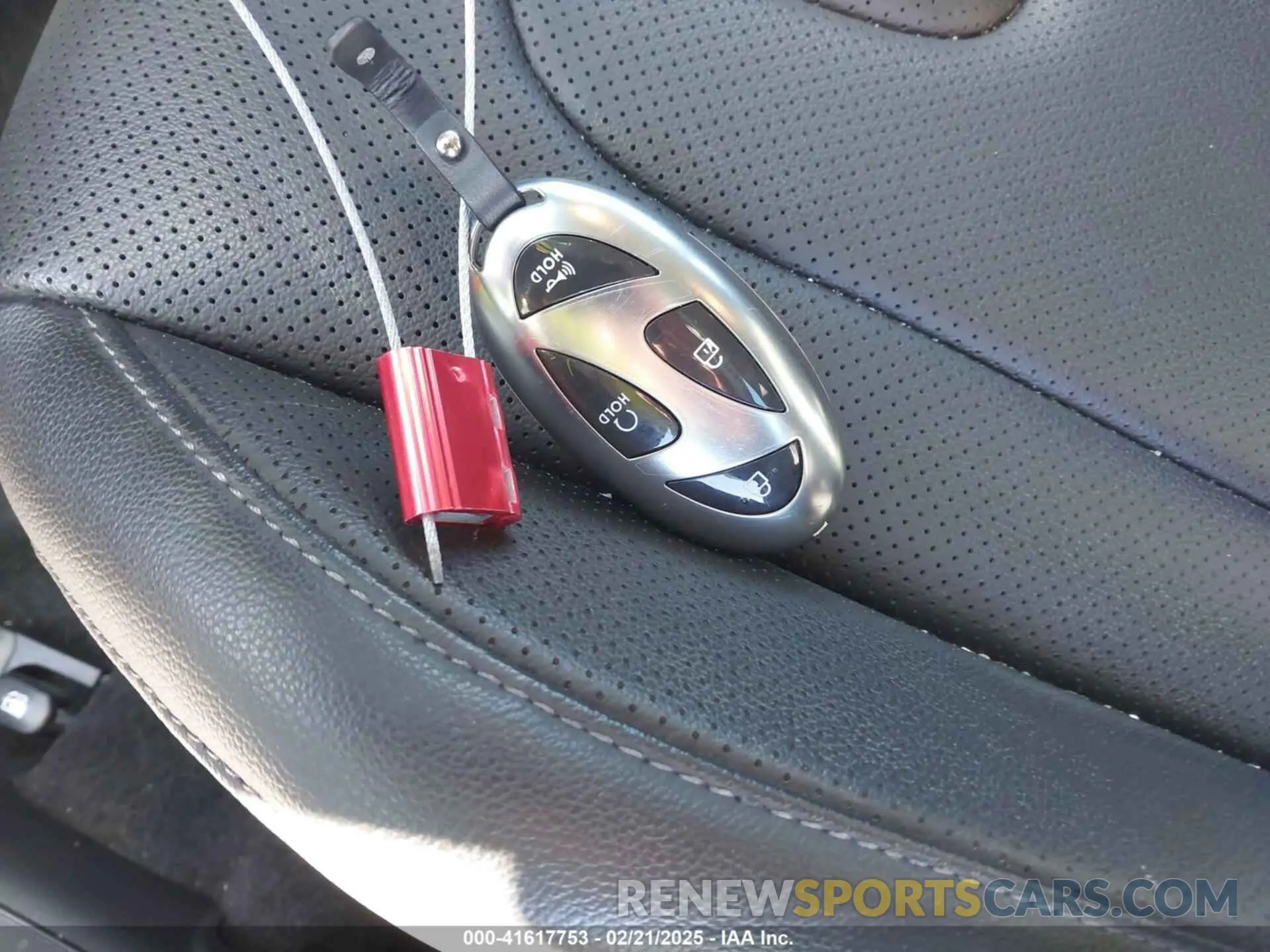 11 fotografías del automóvil dañado KMHLP4DG5RU733699 HYUNDAI ELANTRA 2024