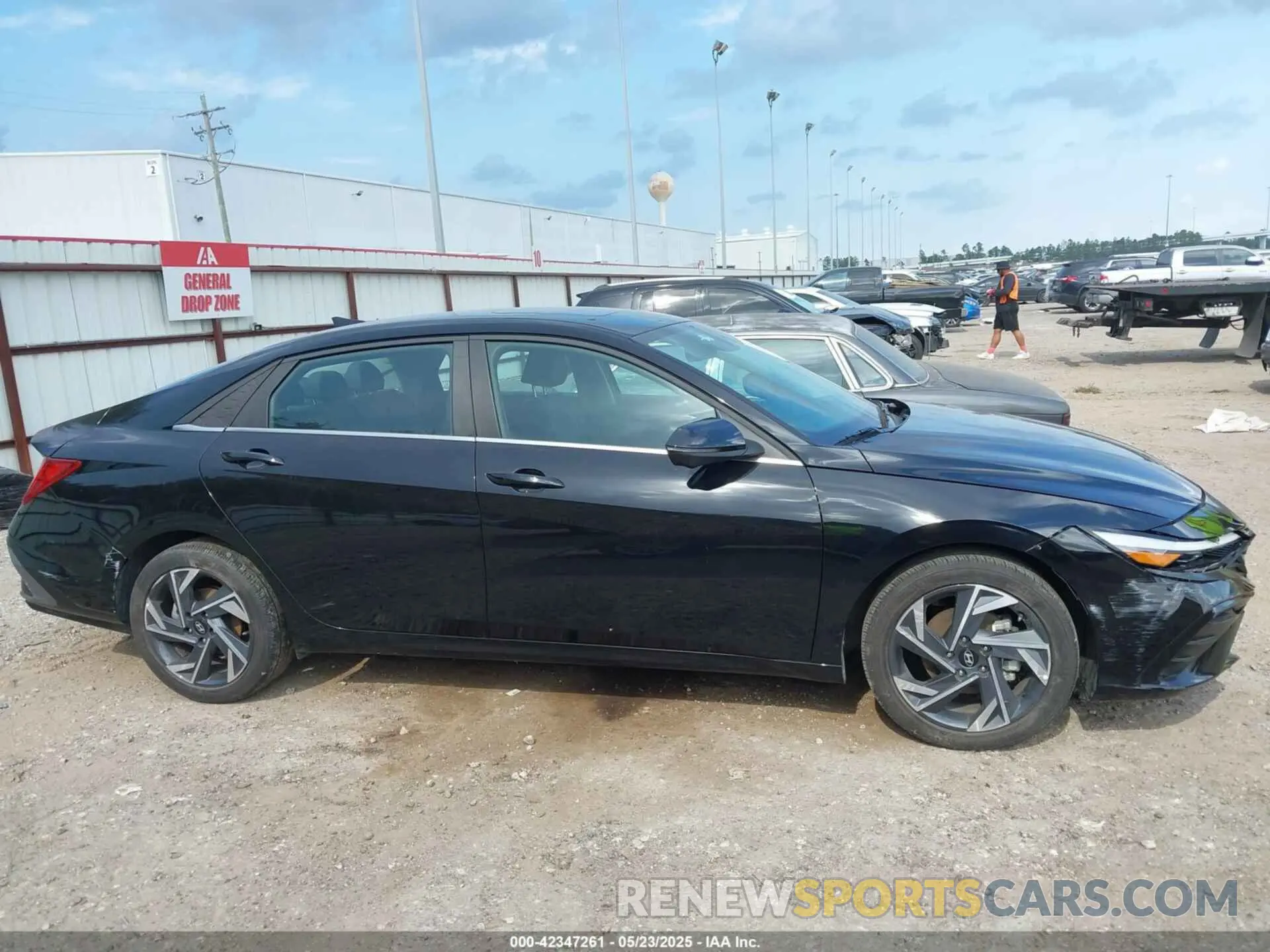 13 fotografías del automóvil dañado KMHLP4DG5RU769067 HYUNDAI ELANTRA 2024
