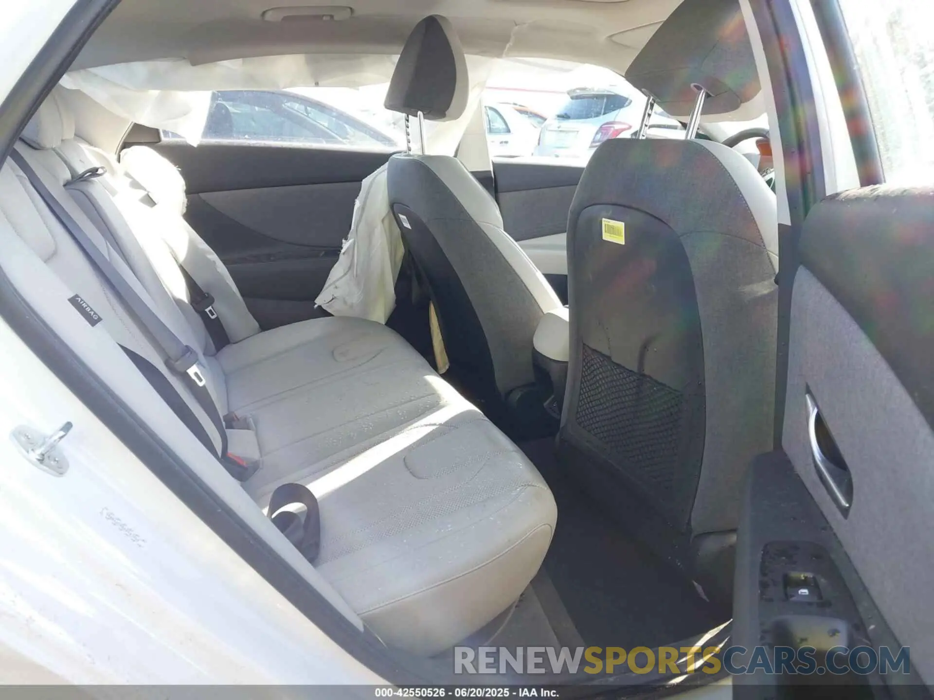 8 fotografías del automóvil dañado KMHLP4DG6RU778893 HYUNDAI ELANTRA 2024