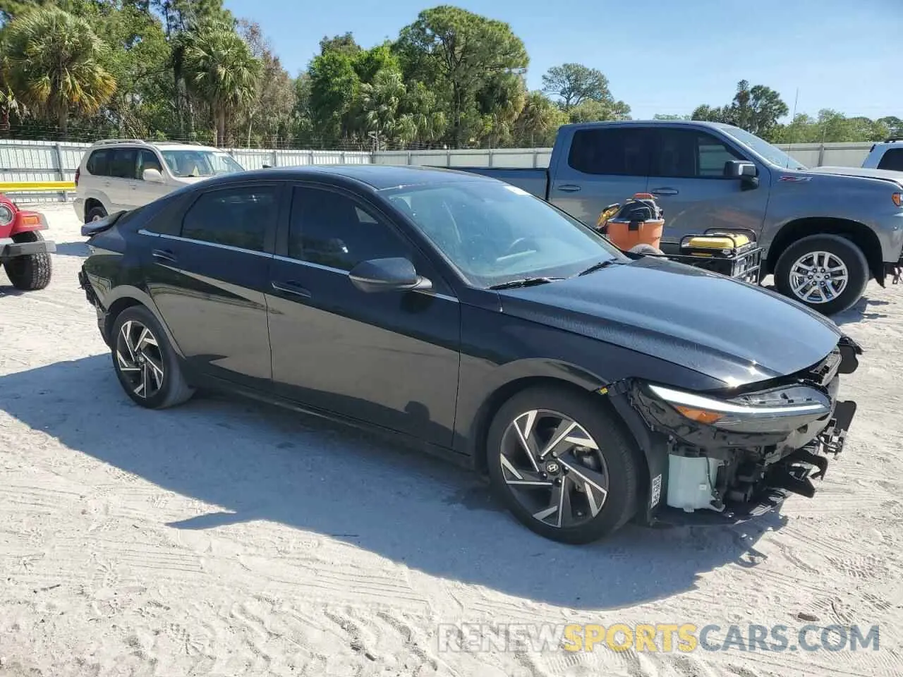 4 fotografías del automóvil dañado KMHLP4DG7RU668144 HYUNDAI ELANTRA 2024