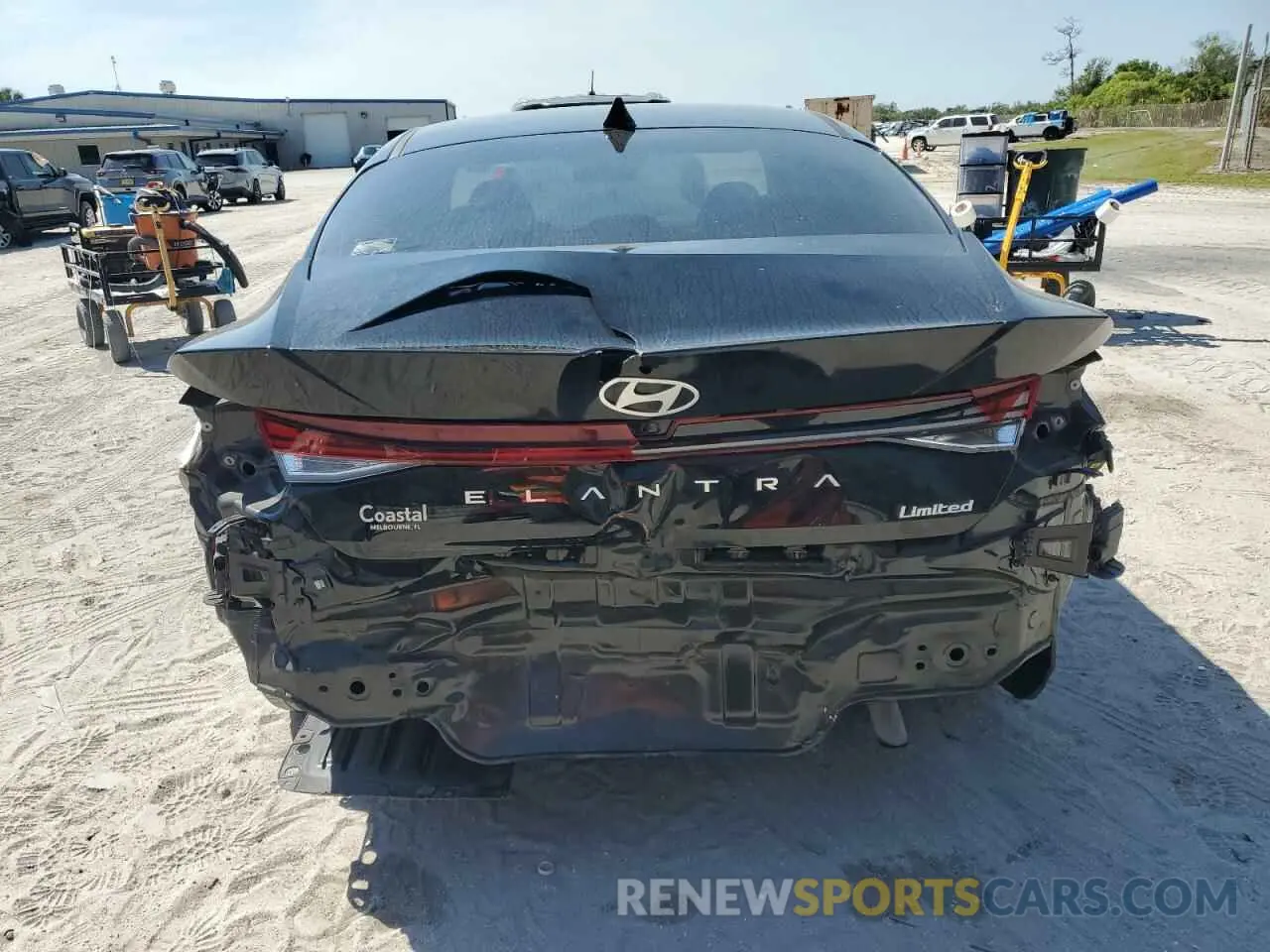 6 fotografías del automóvil dañado KMHLP4DG7RU668144 HYUNDAI ELANTRA 2024