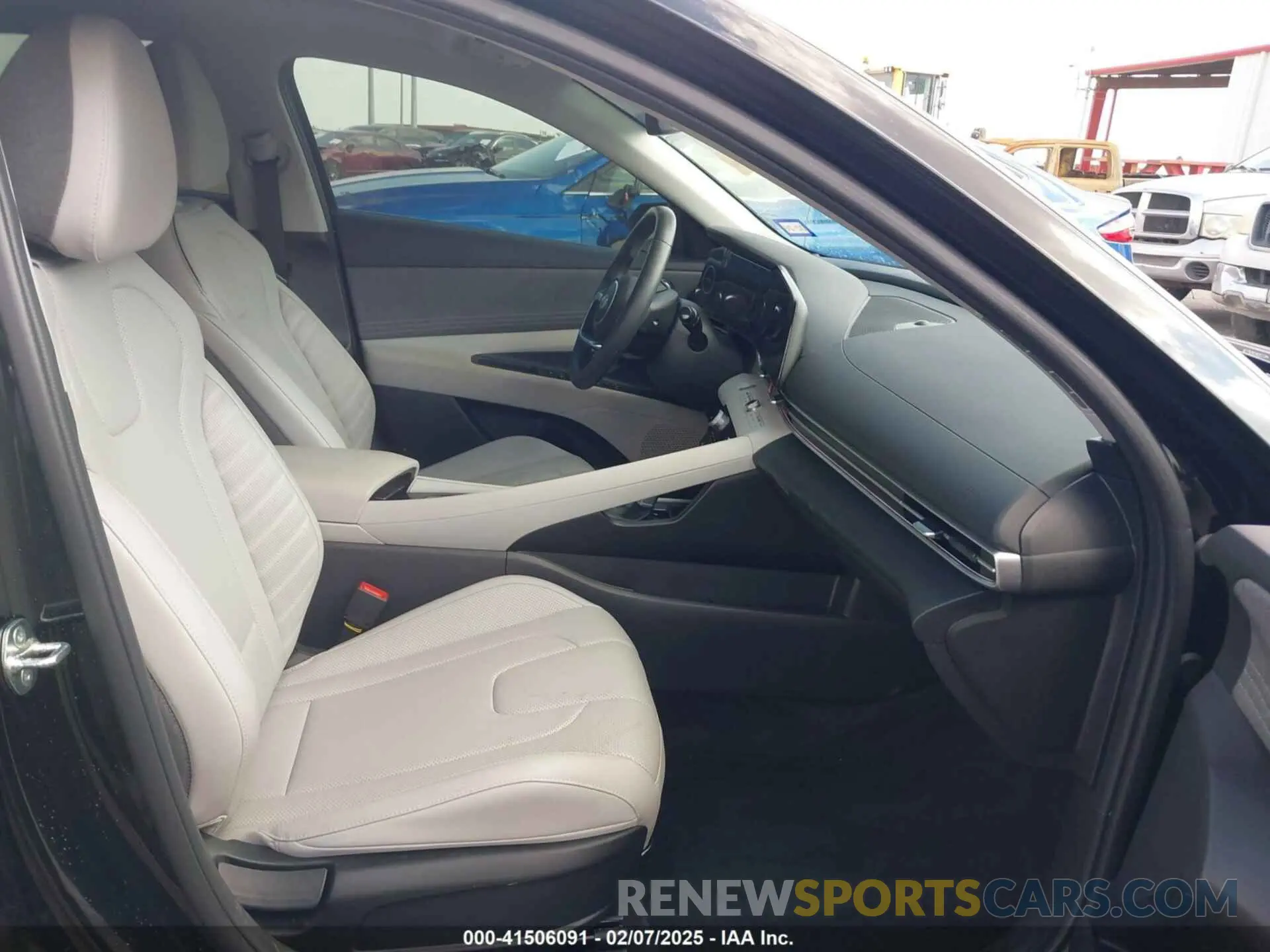 5 fotografías del automóvil dañado KMHLP4DG7RU718847 HYUNDAI ELANTRA 2024