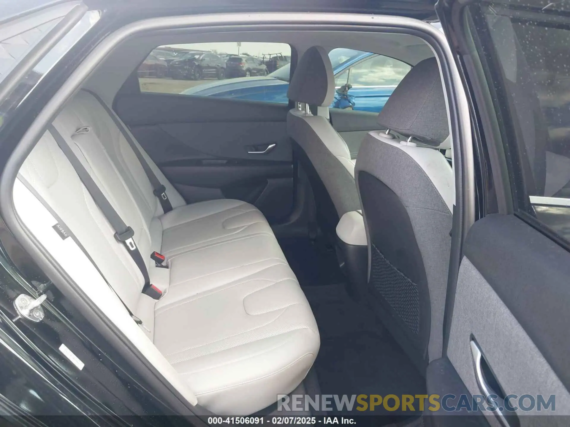 8 fotografías del automóvil dañado KMHLP4DG7RU718847 HYUNDAI ELANTRA 2024