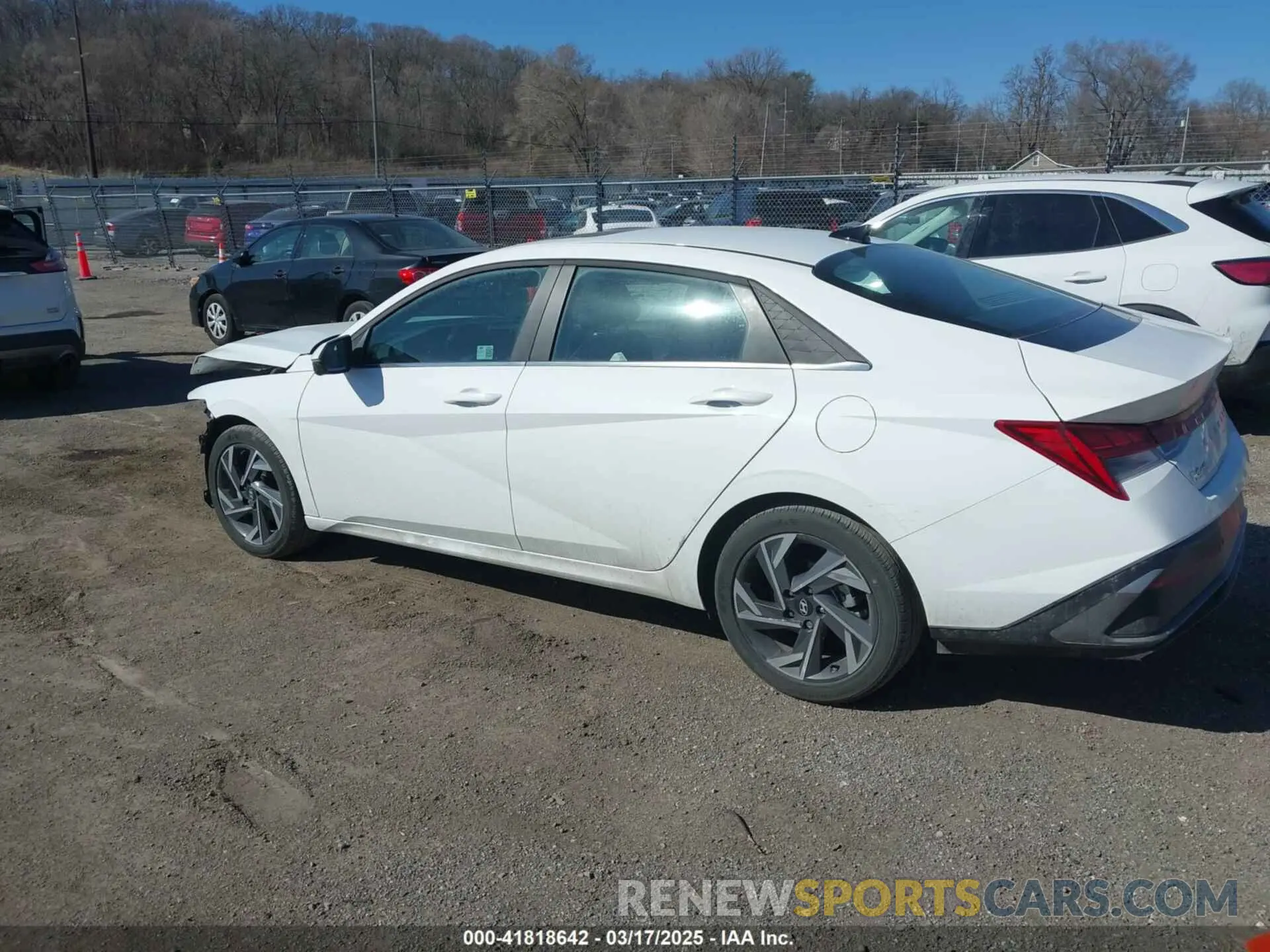 3 fotografías del automóvil dañado KMHLP4DGXRU779755 HYUNDAI ELANTRA 2024
