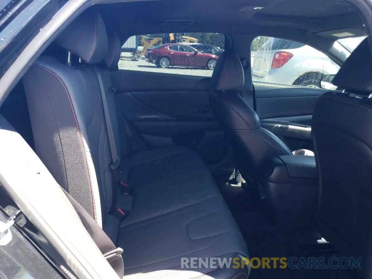10 fotografías del automóvil dañado KMHLR4DF2RU728445 HYUNDAI ELANTRA 2024
