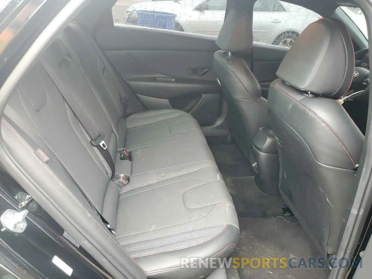 10 fotografías del automóvil dañado KMHLR4DFXRU810214 HYUNDAI ELANTRA 2024