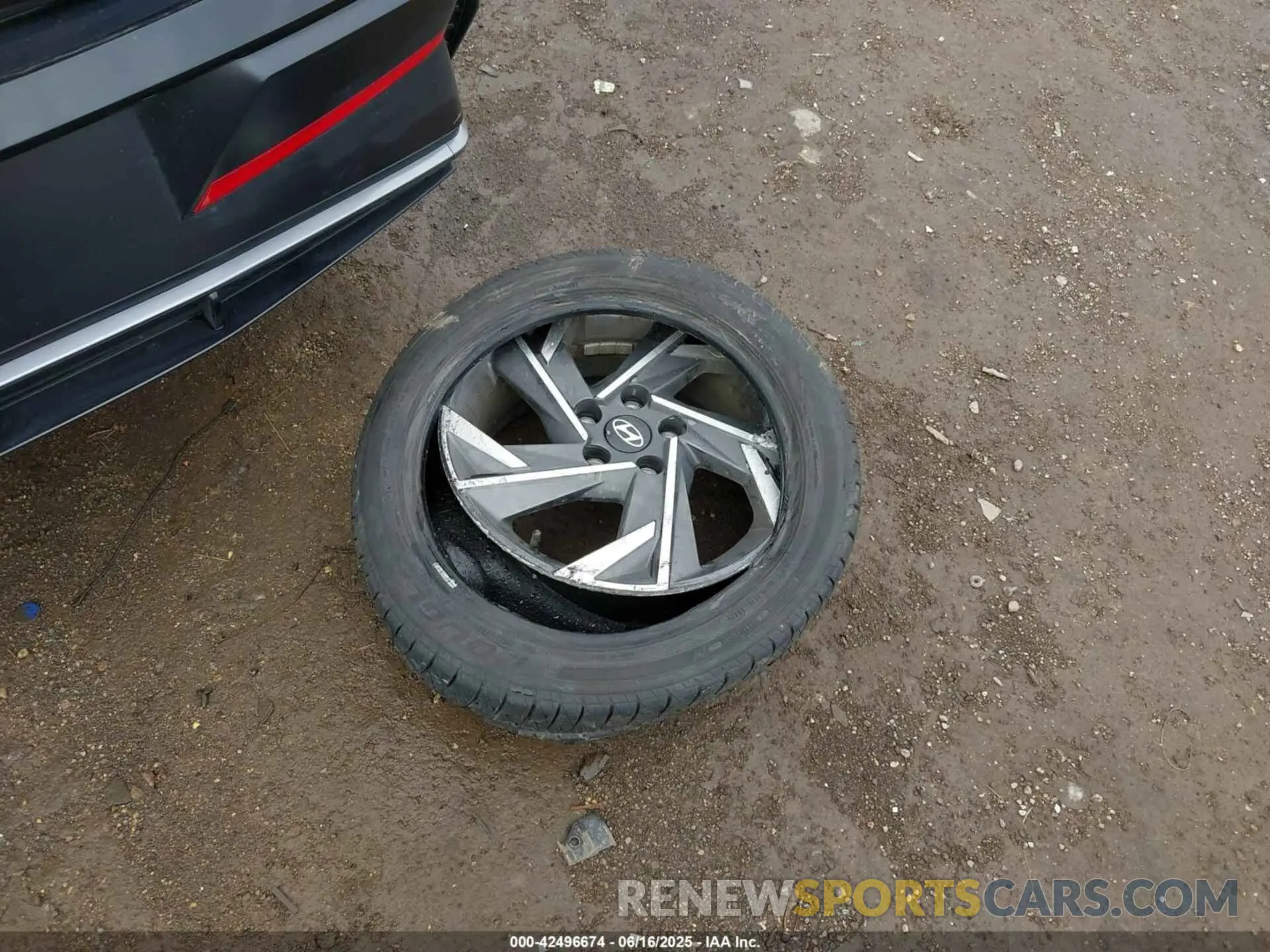 12 fotografías del automóvil dañado KMHLS4DG0RU643875 HYUNDAI ELANTRA 2024