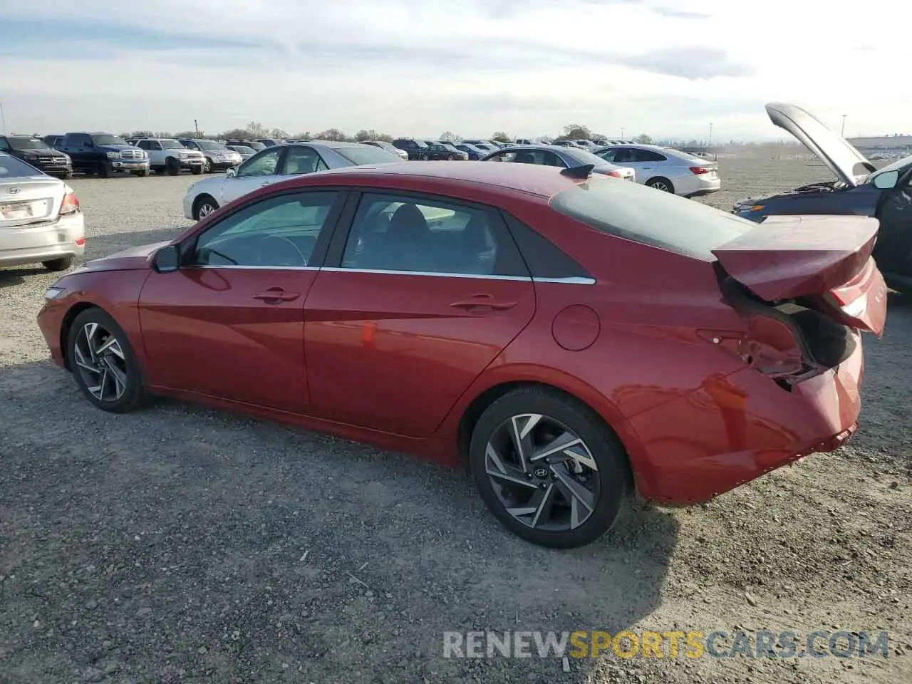 2 fotografías del automóvil dañado KMHLS4DG0RU717246 HYUNDAI ELANTRA 2024