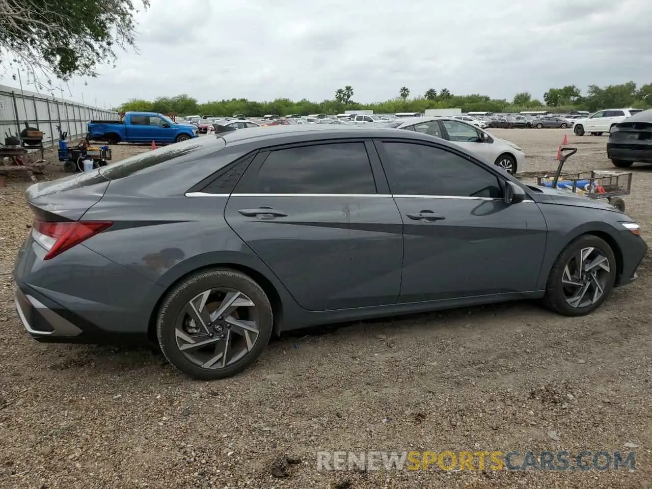3 fotografías del automóvil dañado KMHLS4DG0RU819100 HYUNDAI ELANTRA 2024