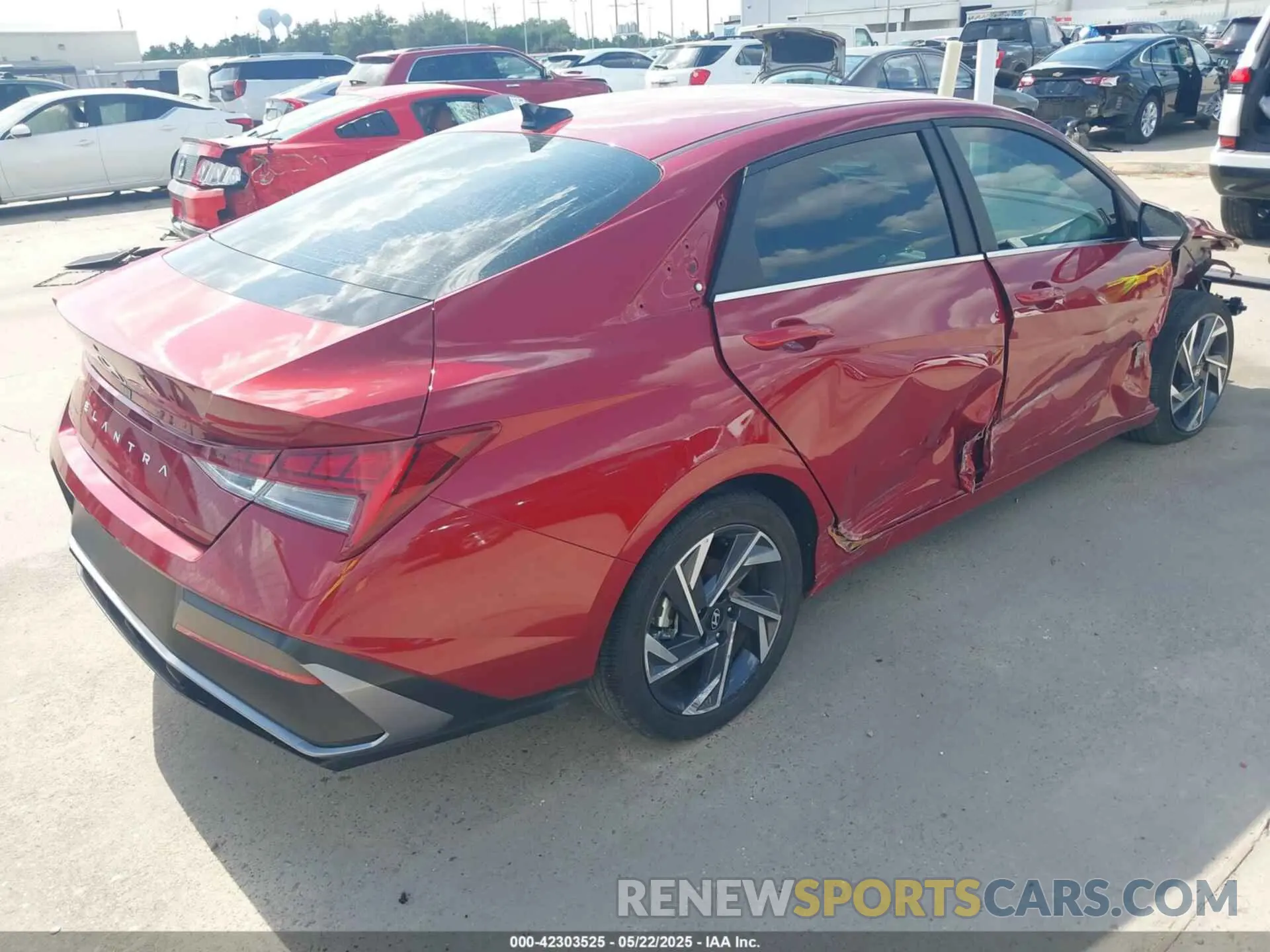 4 fotografías del automóvil dañado KMHLS4DG1RU824855 HYUNDAI ELANTRA 2024
