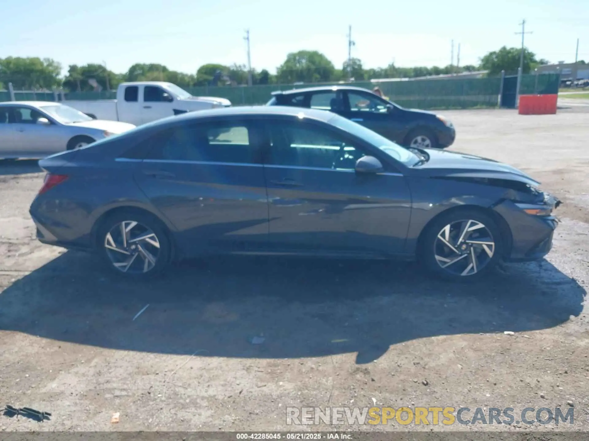 13 fotografías del automóvil dañado KMHLS4DG2RU724506 HYUNDAI ELANTRA 2024