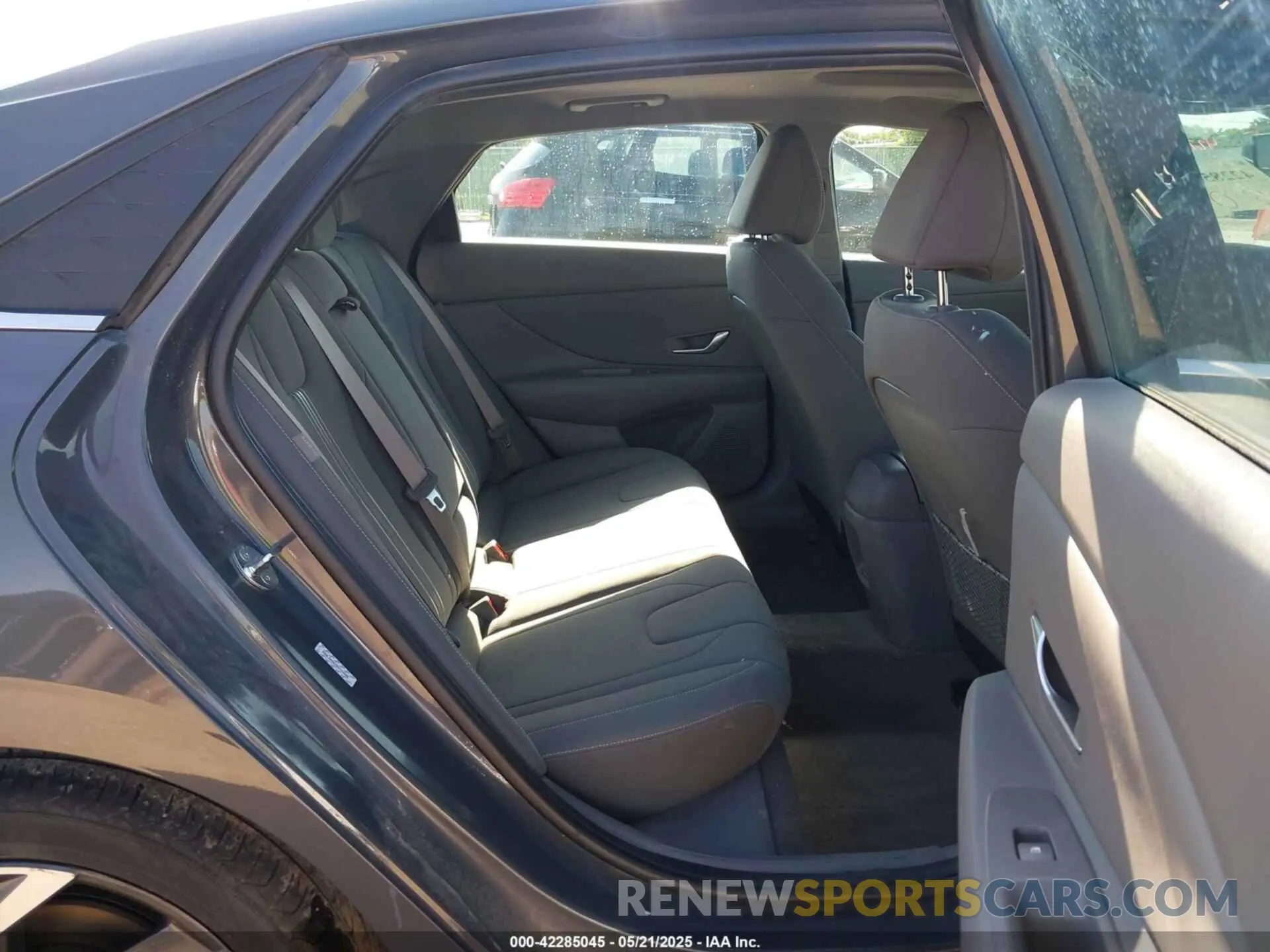 8 fotografías del automóvil dañado KMHLS4DG2RU724506 HYUNDAI ELANTRA 2024