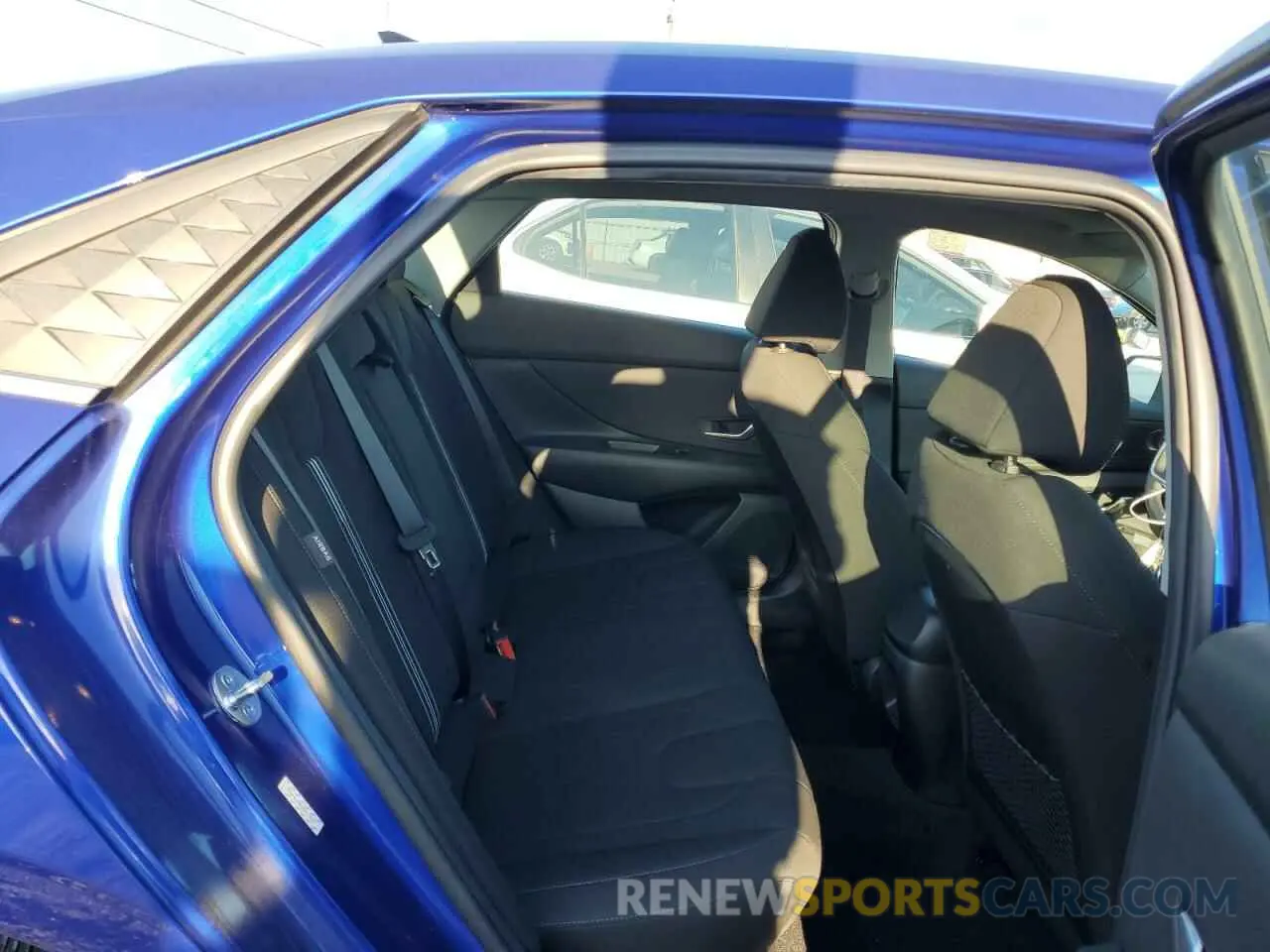 10 fotografías del automóvil dañado KMHLS4DG3RU724420 HYUNDAI ELANTRA 2024
