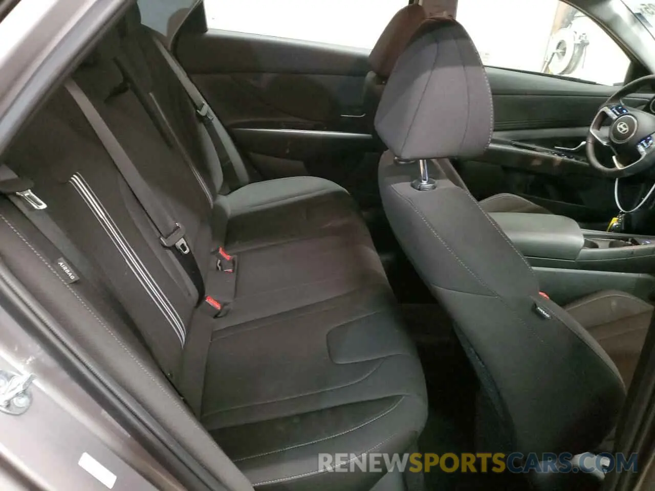 10 fotografías del automóvil dañado KMHLS4DG3RU760219 HYUNDAI ELANTRA 2024