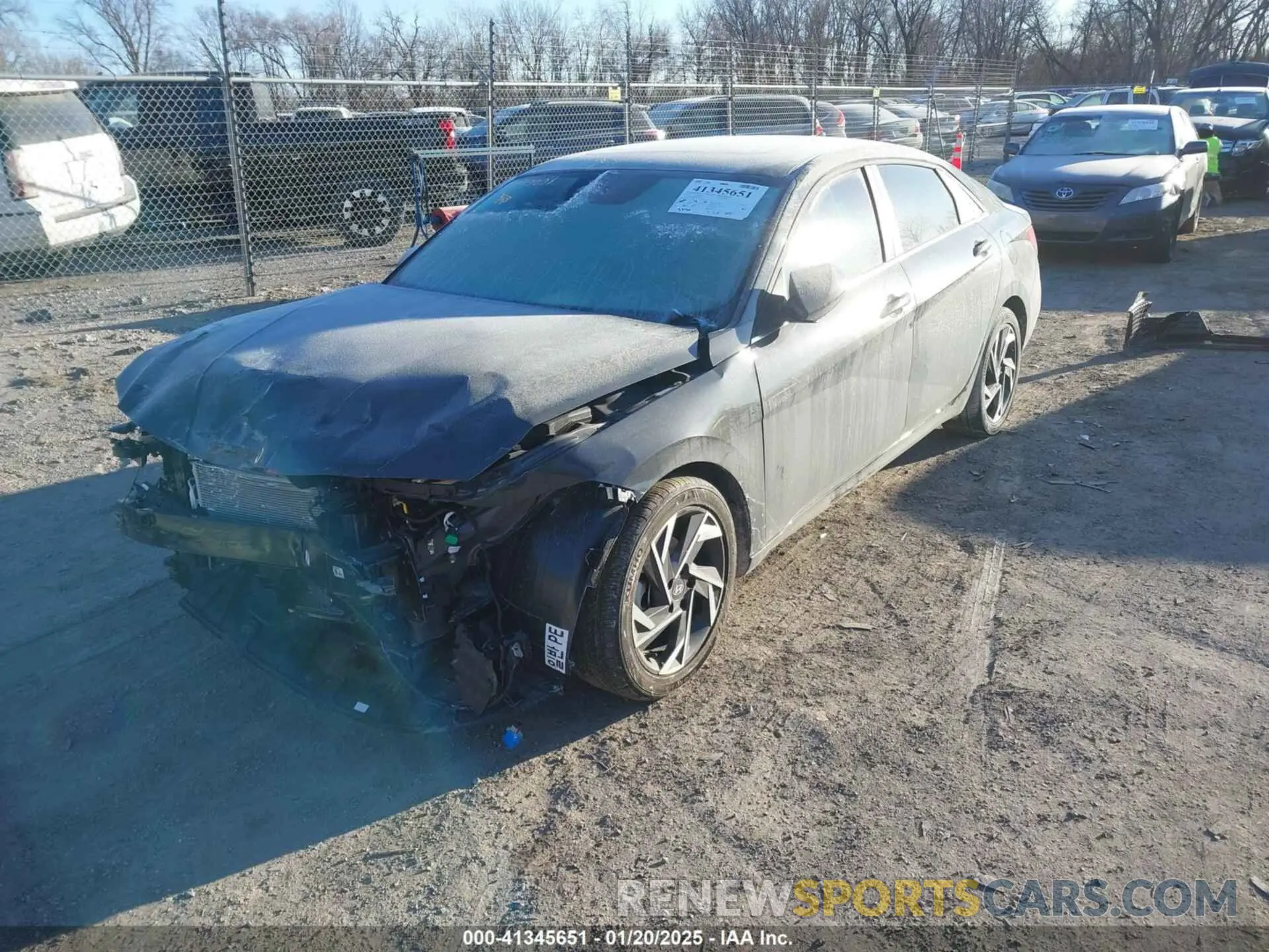 2 fotografías del automóvil dañado KMHLS4DG3RU843312 HYUNDAI ELANTRA 2024