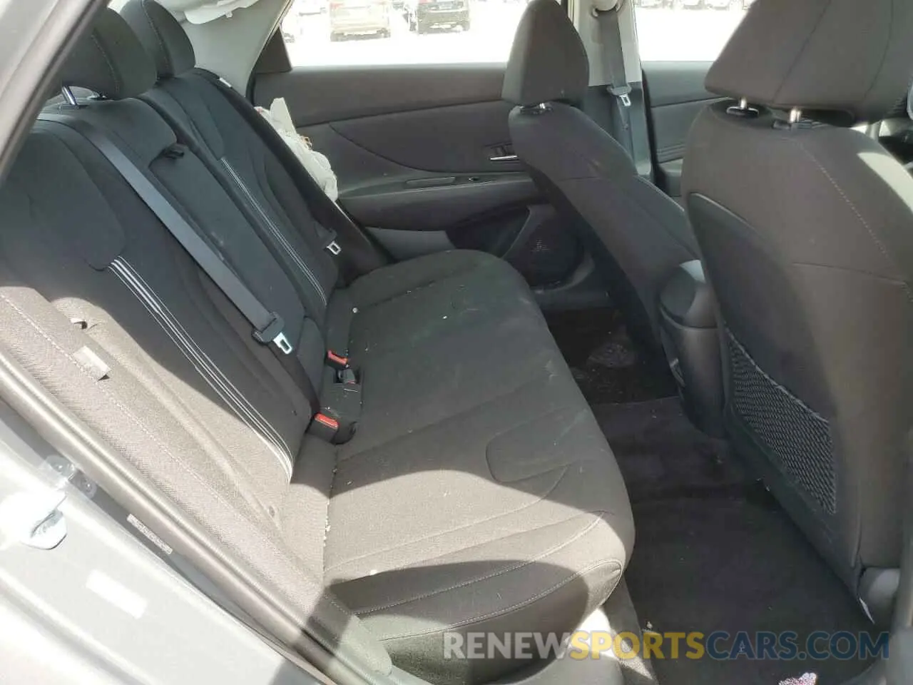 10 fotografías del automóvil dañado KMHLS4DG4RU645502 HYUNDAI ELANTRA 2024