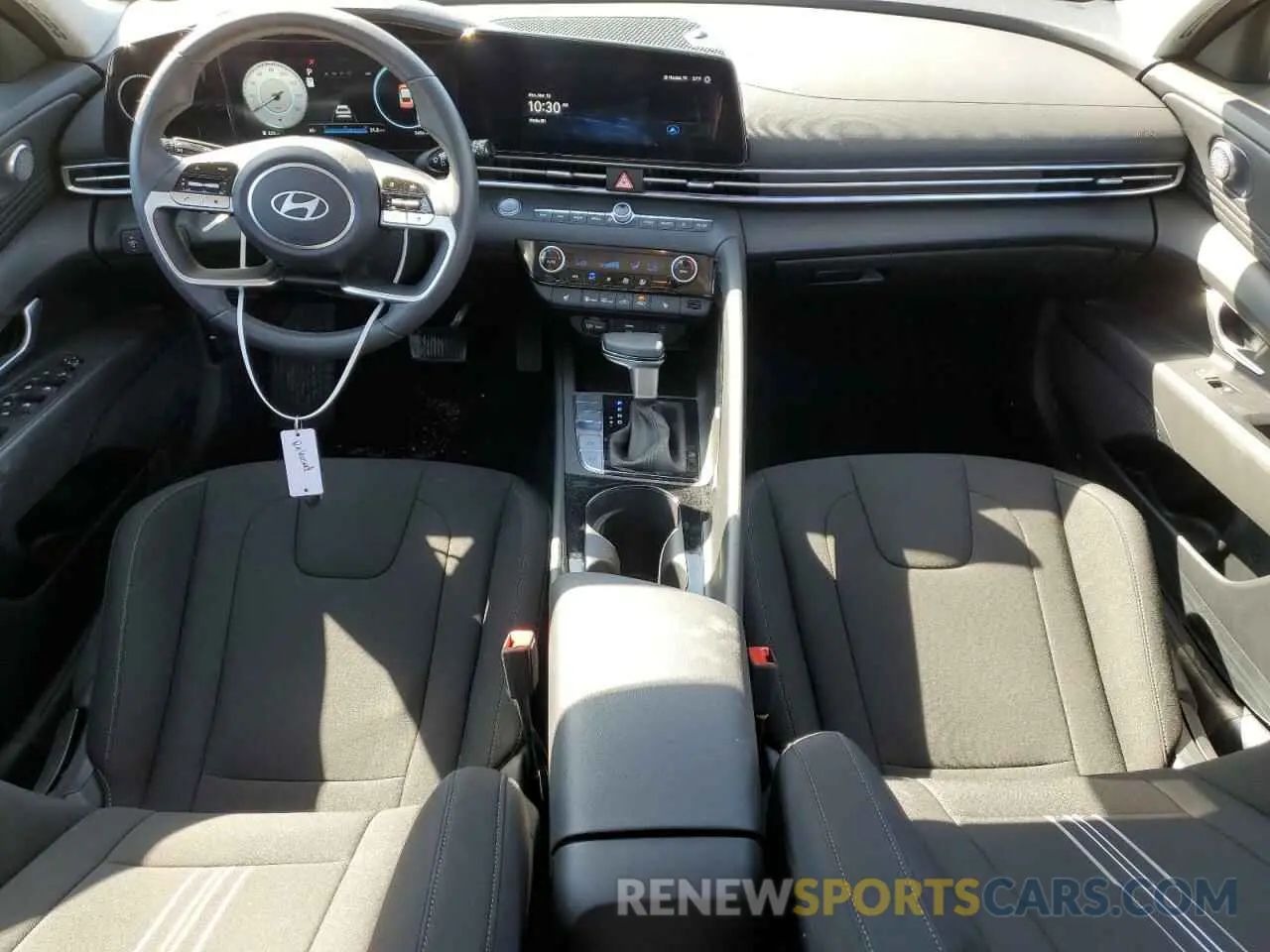 8 fotografías del automóvil dañado KMHLS4DG4RU763811 HYUNDAI ELANTRA 2024