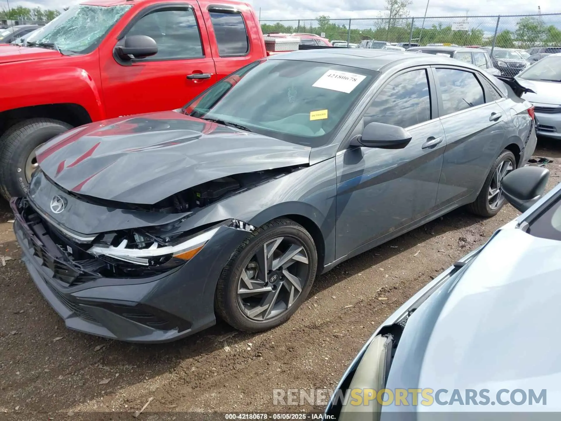 2 fotografías del automóvil dañado KMHLS4DG4RU764439 HYUNDAI ELANTRA 2024