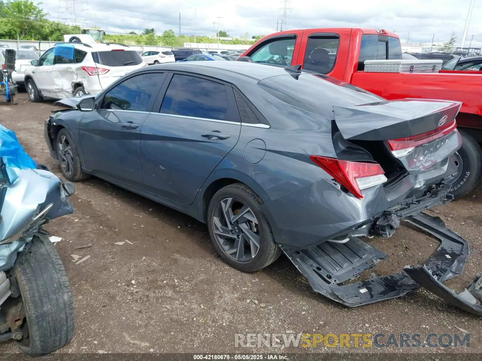 3 fotografías del automóvil dañado KMHLS4DG4RU764439 HYUNDAI ELANTRA 2024