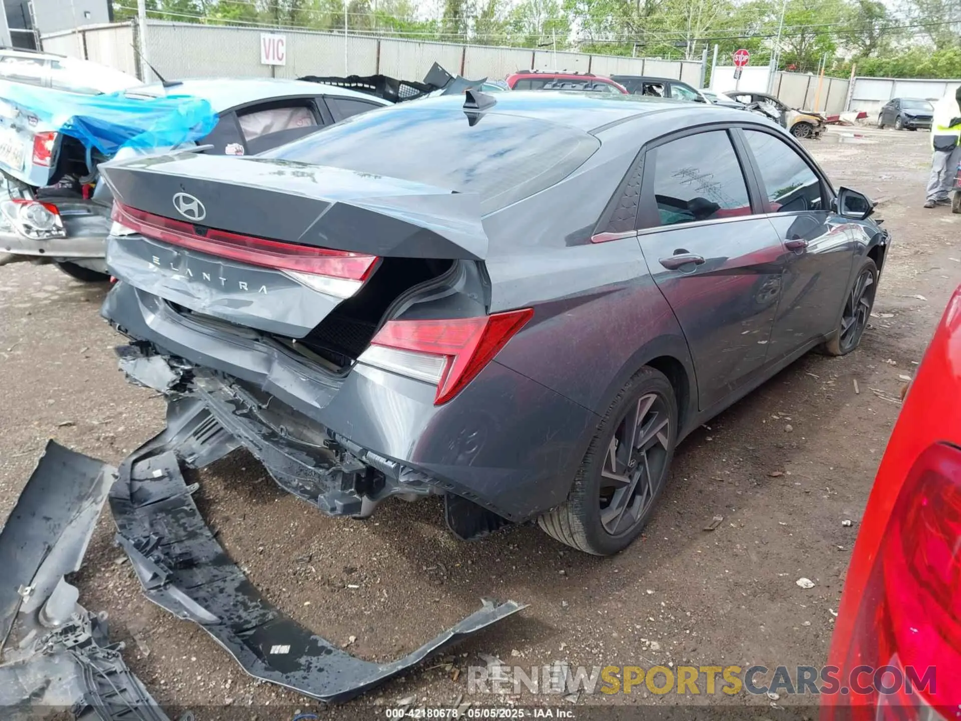4 fotografías del automóvil dañado KMHLS4DG4RU764439 HYUNDAI ELANTRA 2024