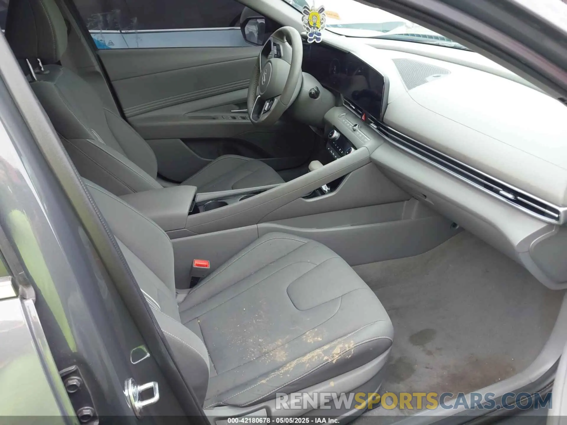 5 fotografías del automóvil dañado KMHLS4DG4RU764439 HYUNDAI ELANTRA 2024