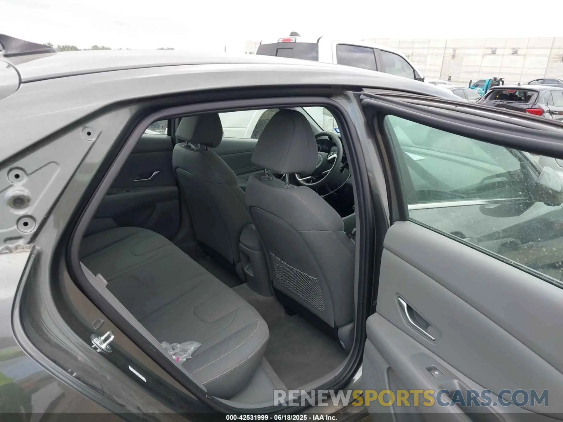 8 fotografías del automóvil dañado KMHLS4DG6RU745651 HYUNDAI ELANTRA 2024