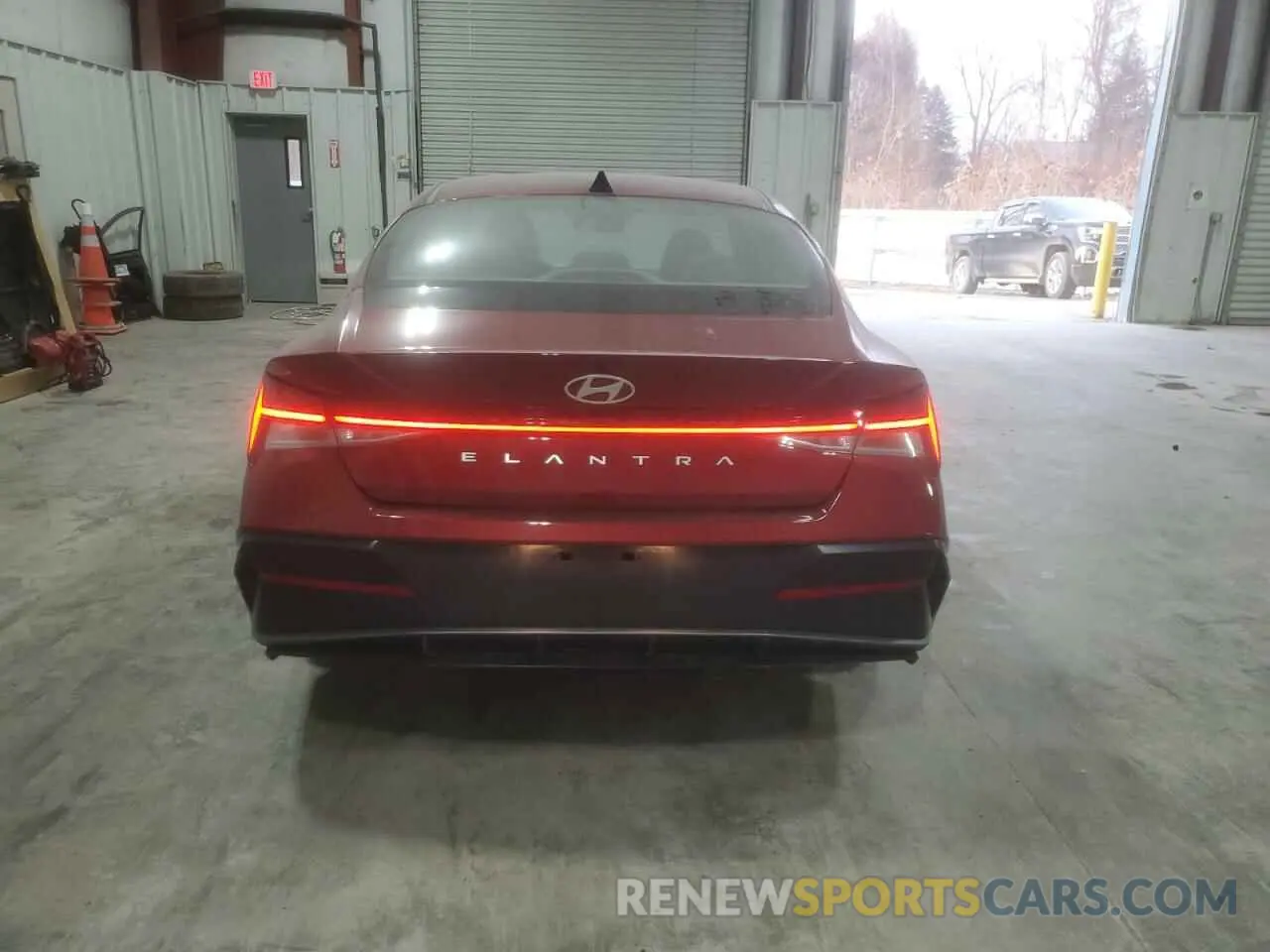 6 fotografías del automóvil dañado KMHLS4DG6RU841070 HYUNDAI ELANTRA 2024