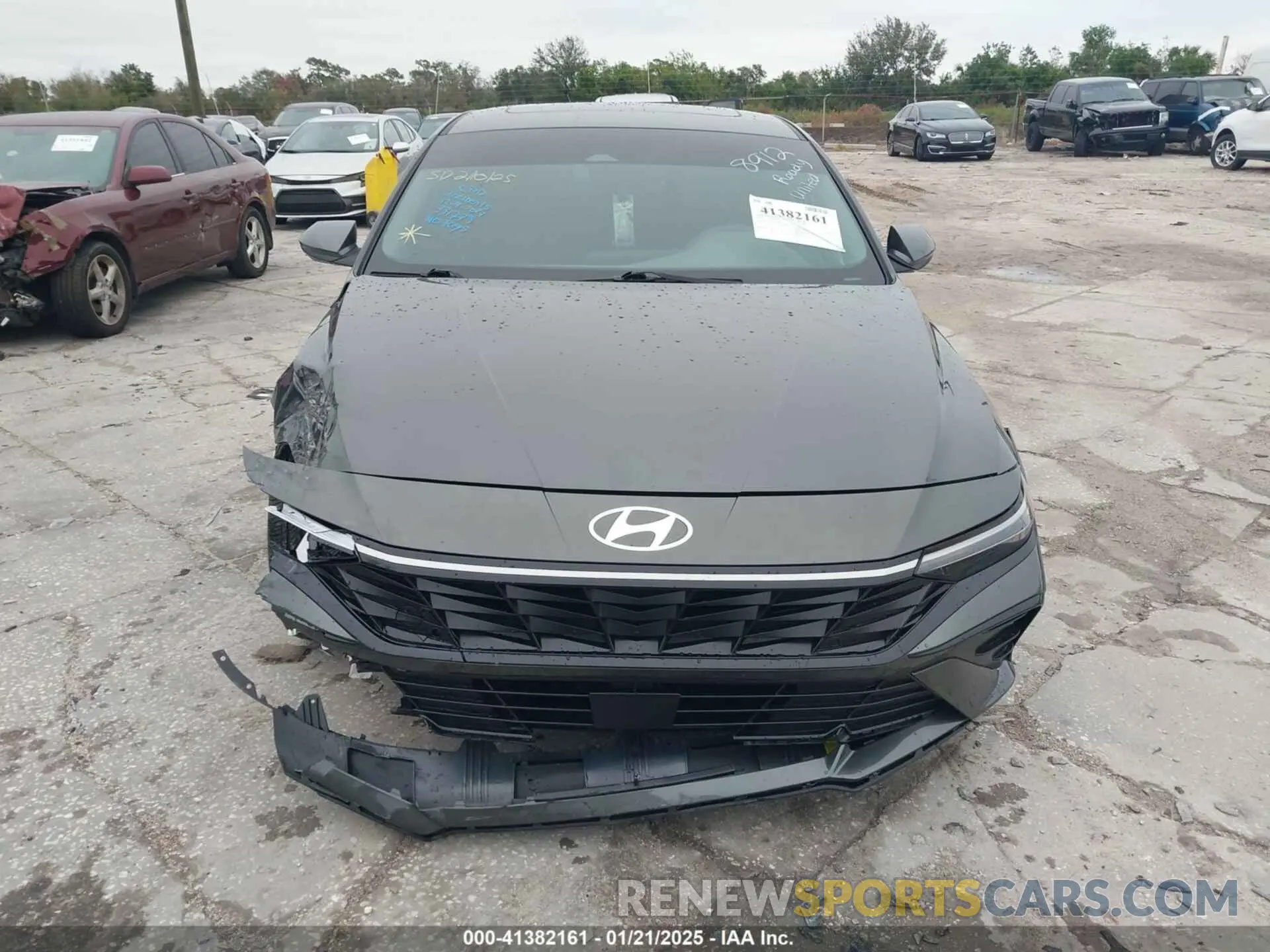 12 fotografías del automóvil dañado KMHLS4DG7RU688912 HYUNDAI ELANTRA 2024