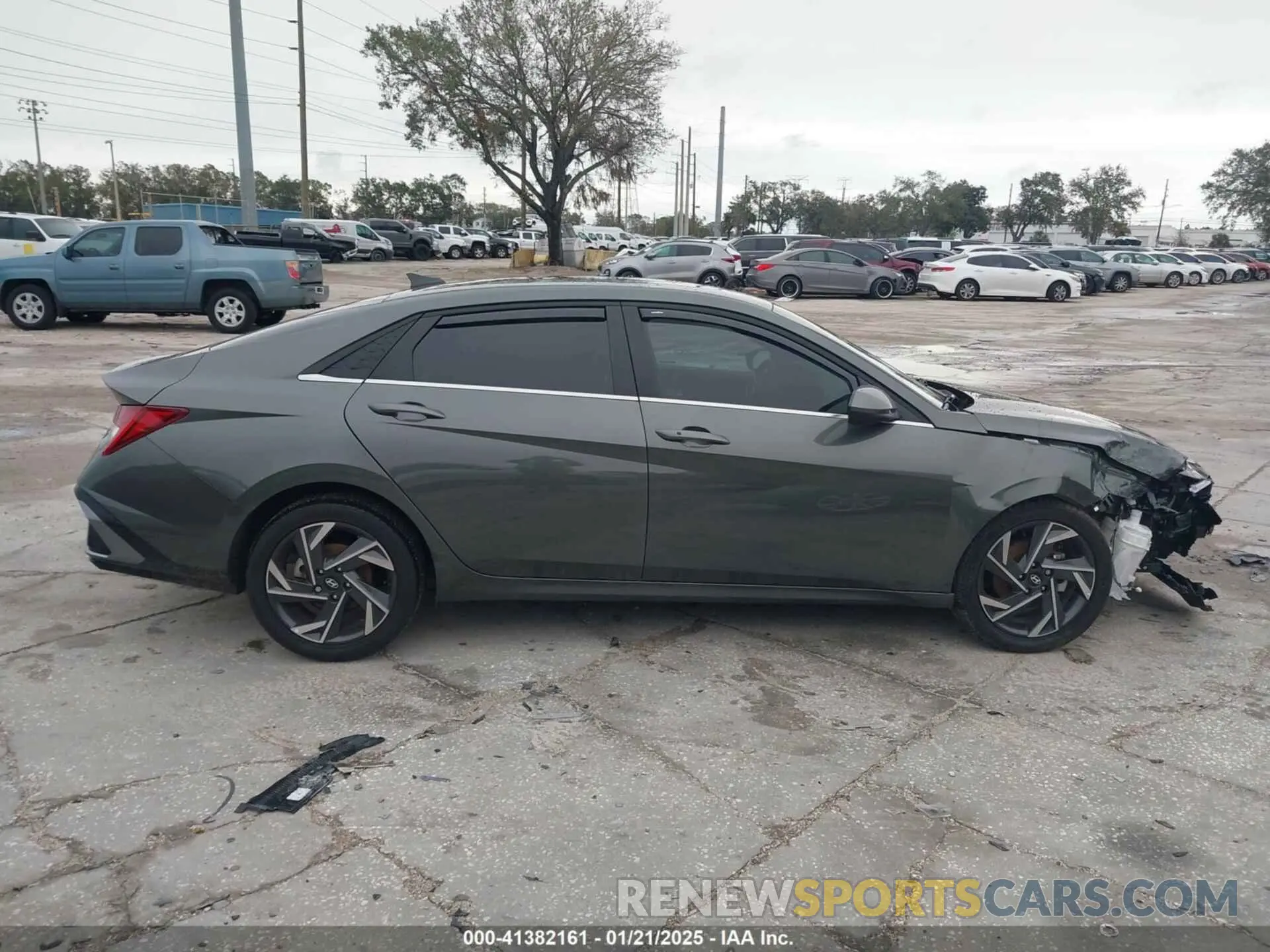 13 fotografías del automóvil dañado KMHLS4DG7RU688912 HYUNDAI ELANTRA 2024