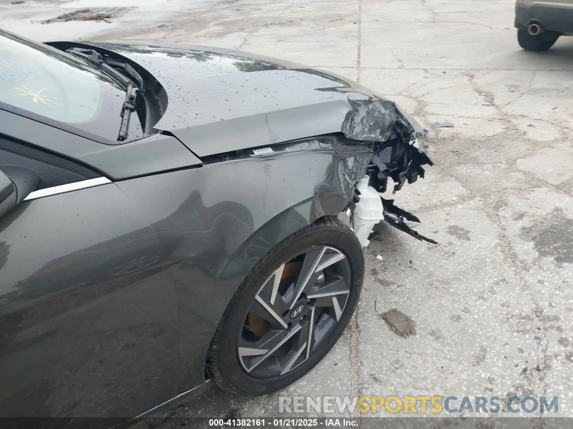 17 fotografías del automóvil dañado KMHLS4DG7RU688912 HYUNDAI ELANTRA 2024