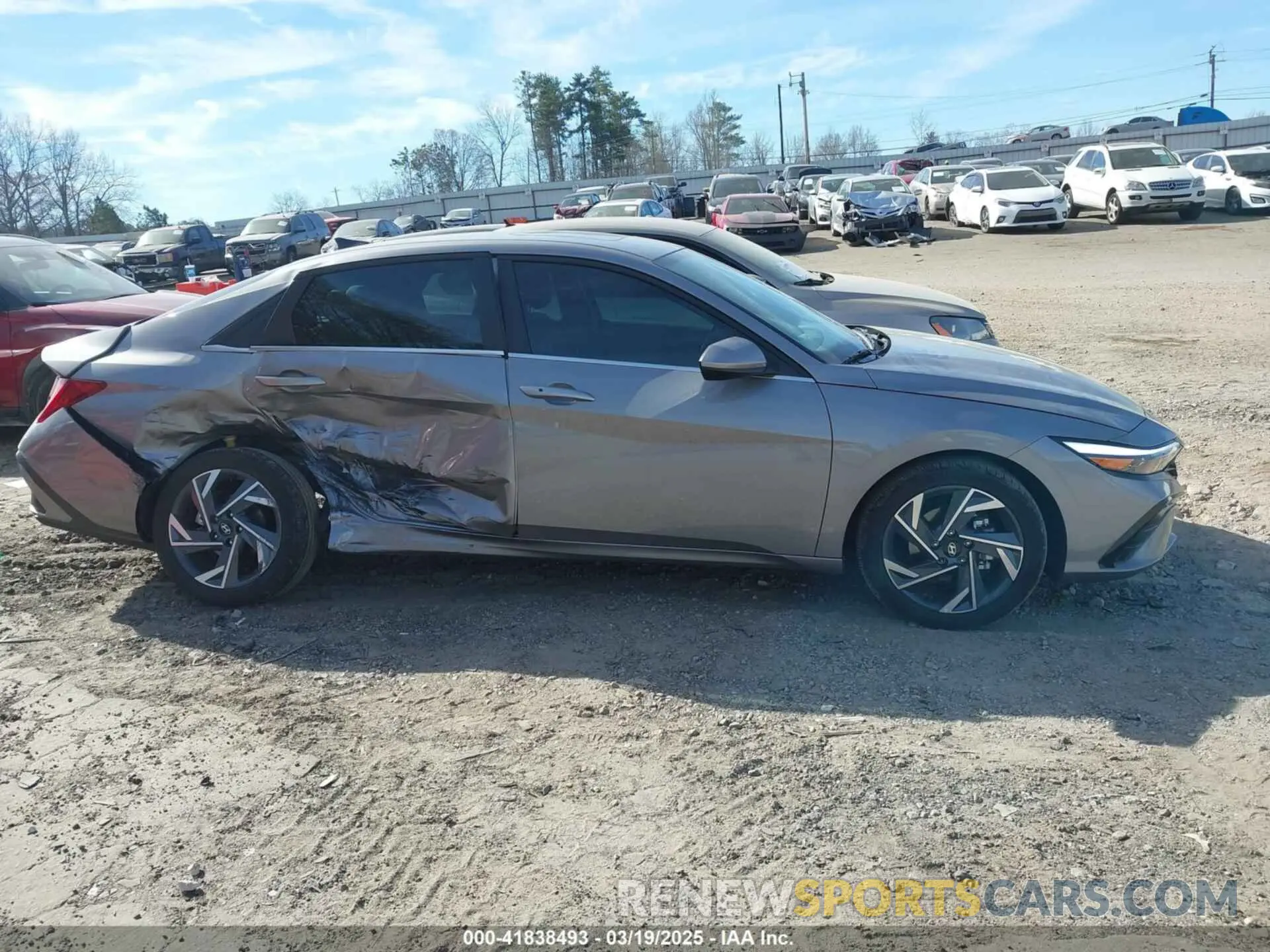 13 fotografías del automóvil dañado KMHLS4DG7RU807459 HYUNDAI ELANTRA 2024