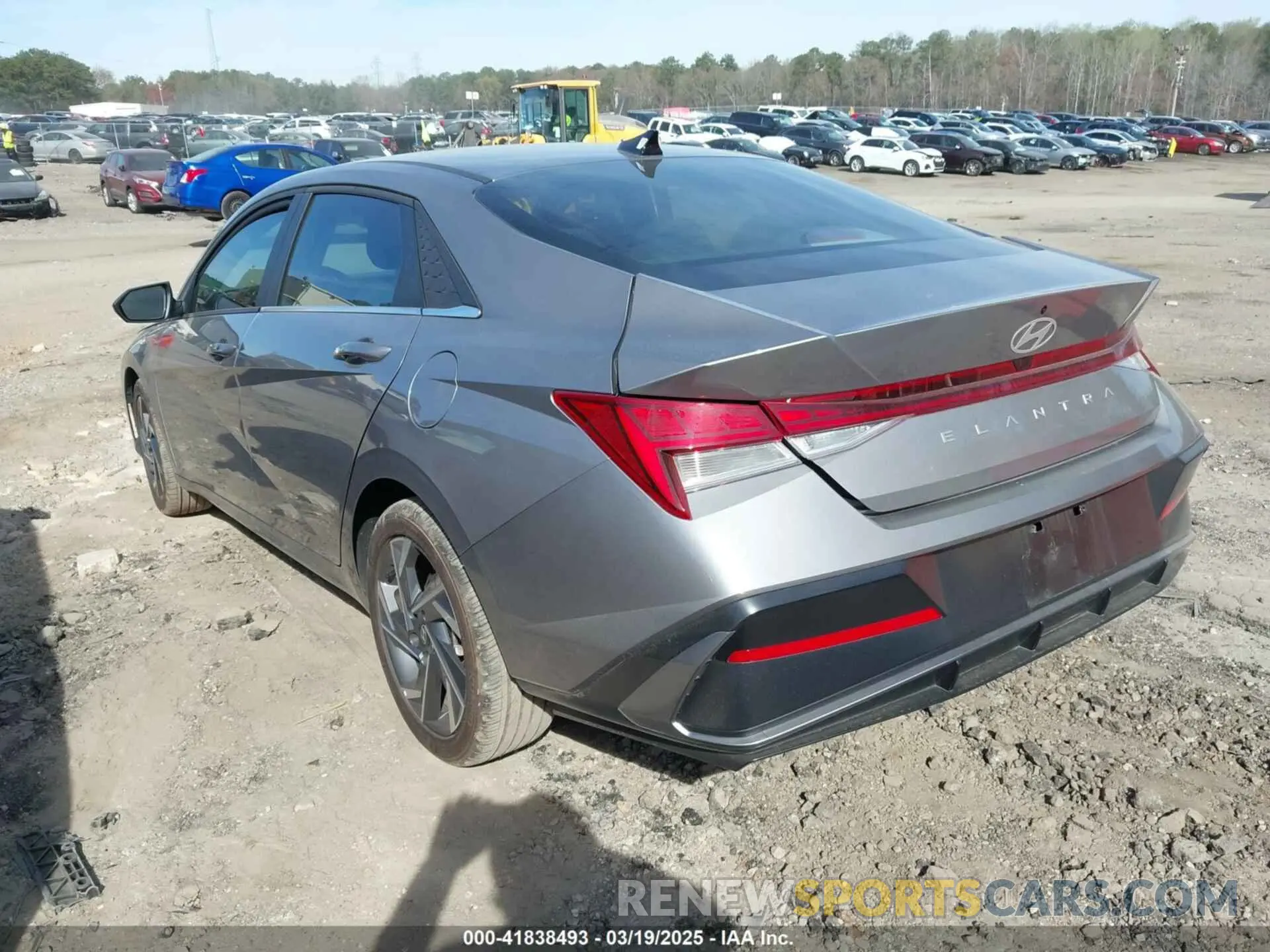 3 fotografías del automóvil dañado KMHLS4DG7RU807459 HYUNDAI ELANTRA 2024
