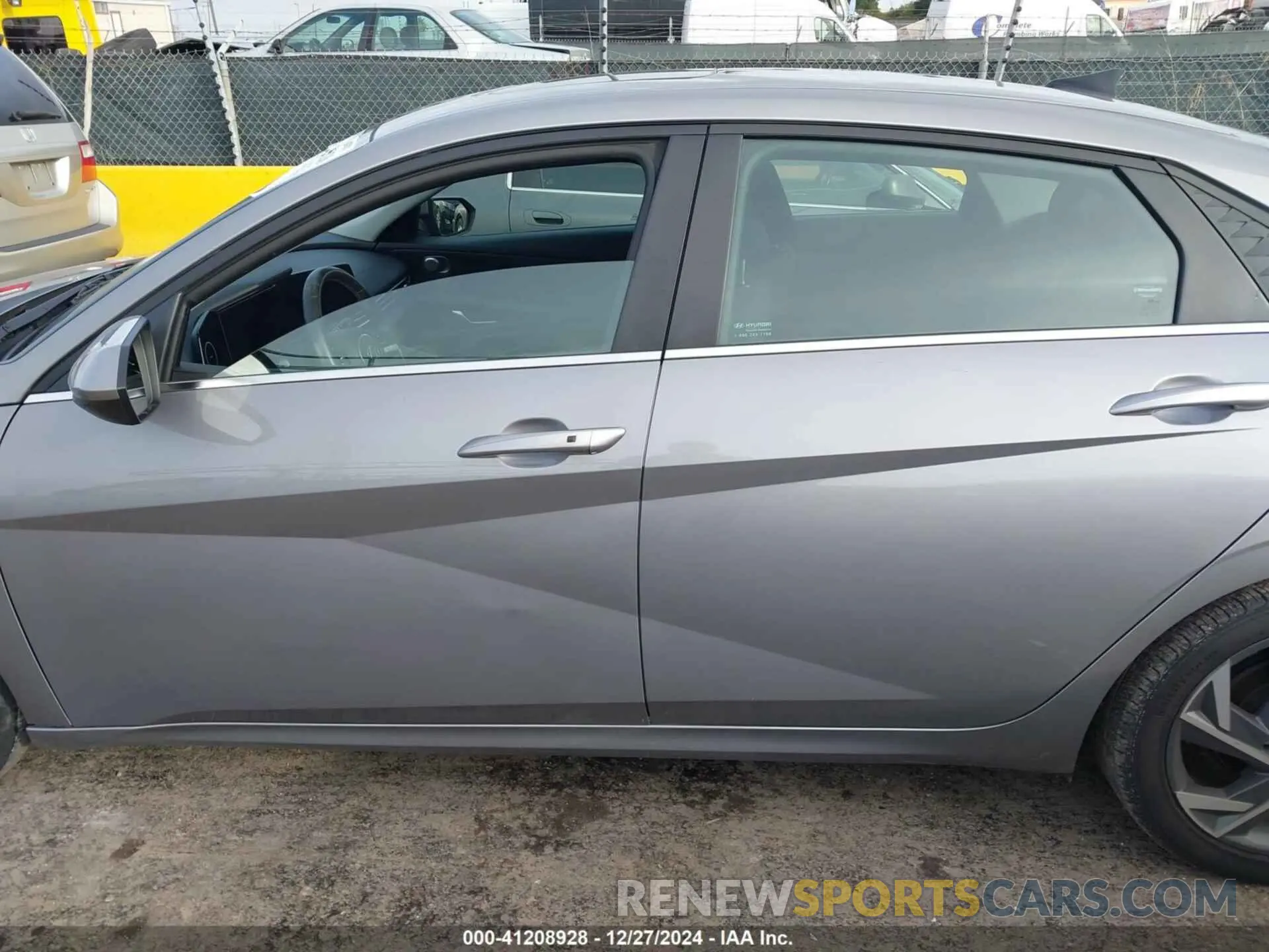 14 fotografías del automóvil dañado KMHLS4DG8RU673139 HYUNDAI ELANTRA 2024