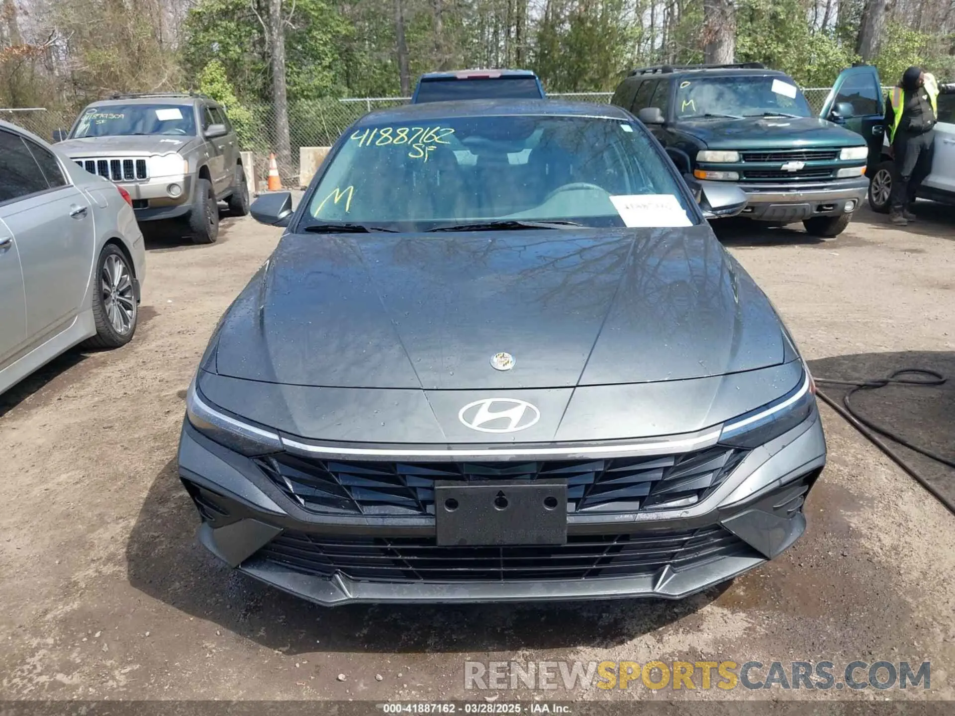 12 fotografías del automóvil dañado KMHLL4DG0SU855615 HYUNDAI ELANTRA 2025