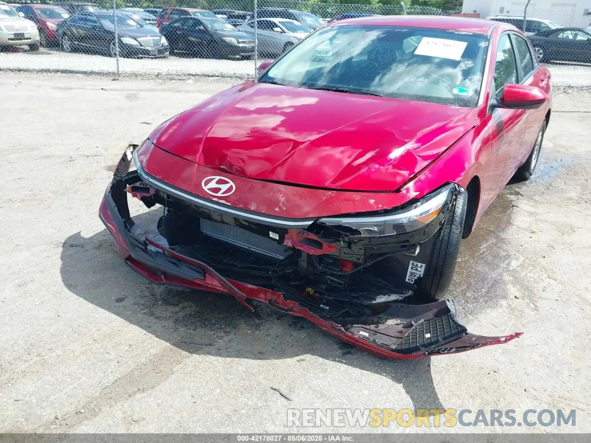 6 fotografías del automóvil dañado KMHLL4DG0SU867716 HYUNDAI ELANTRA 2025