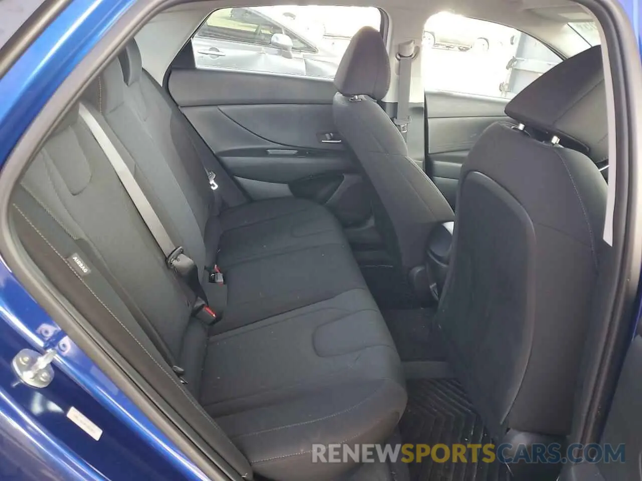 9 fotografías del automóvil dañado KMHLL4DG0SU882863 HYUNDAI ELANTRA 2025