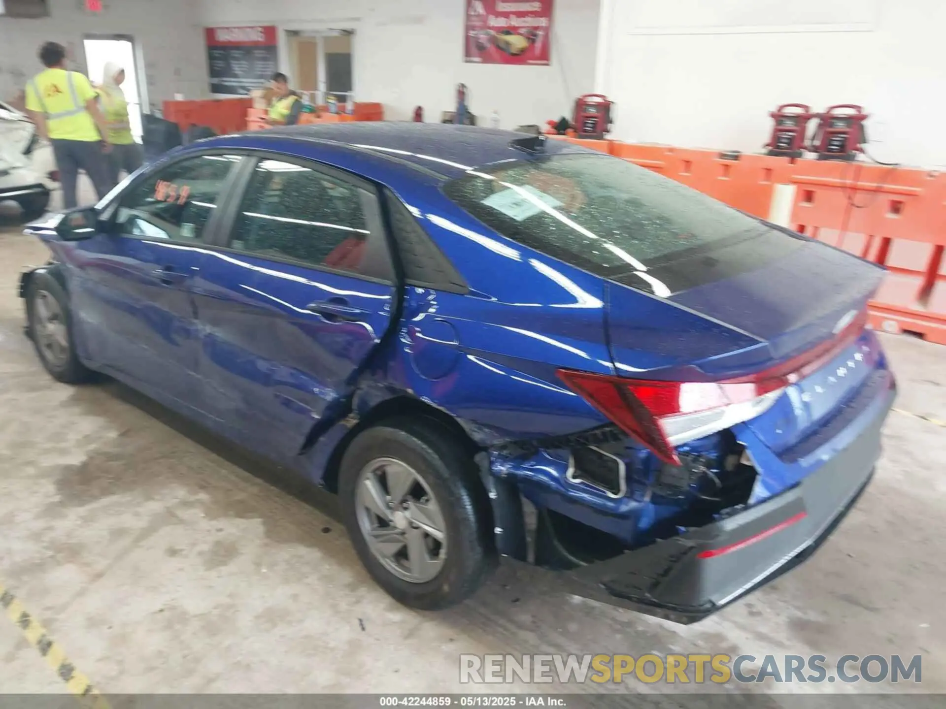3 fotografías del automóvil dañado KMHLL4DG0SU955293 HYUNDAI ELANTRA 2025
