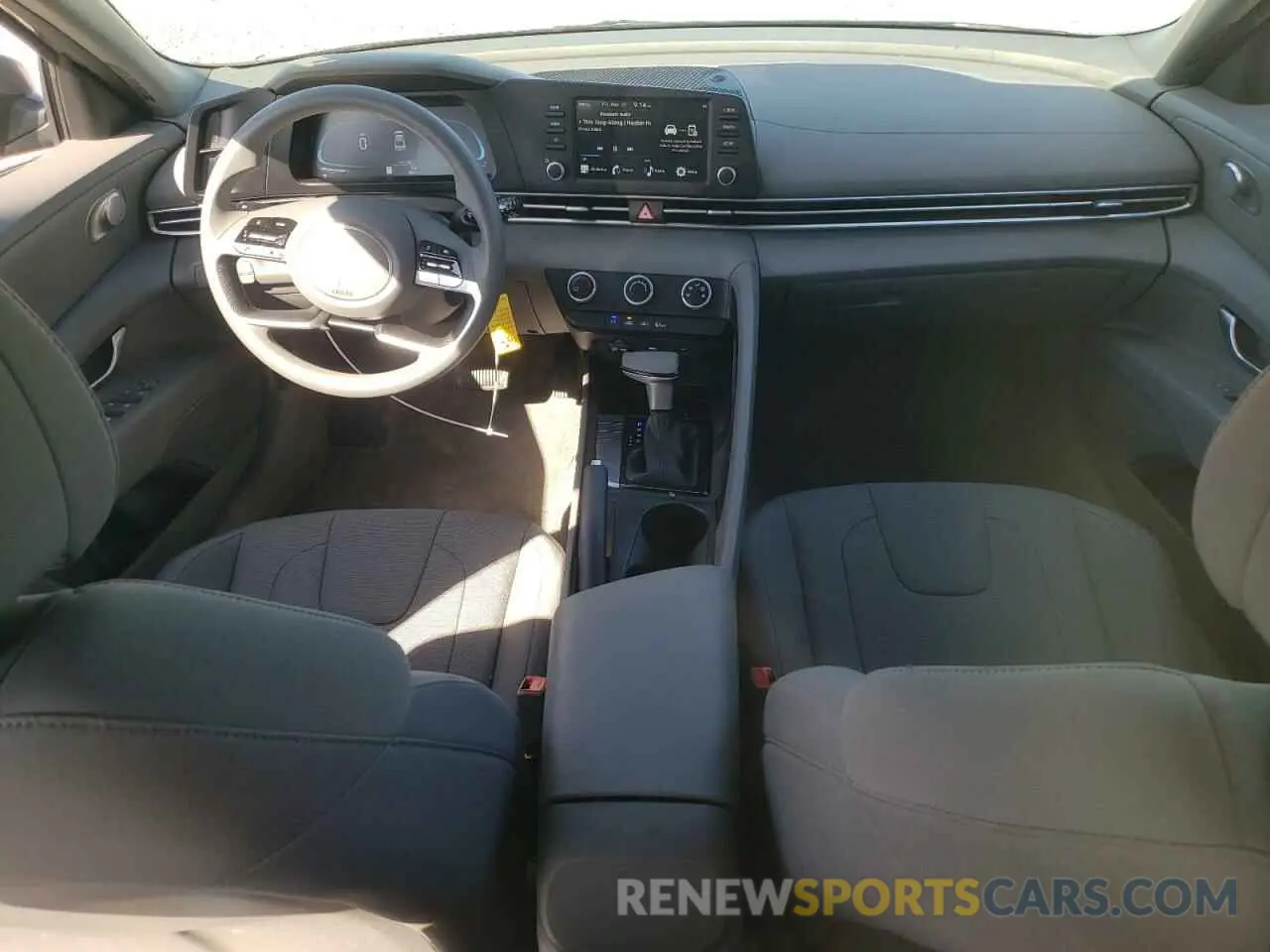 8 fotografías del automóvil dañado KMHLL4DG1SU950720 HYUNDAI ELANTRA 2025