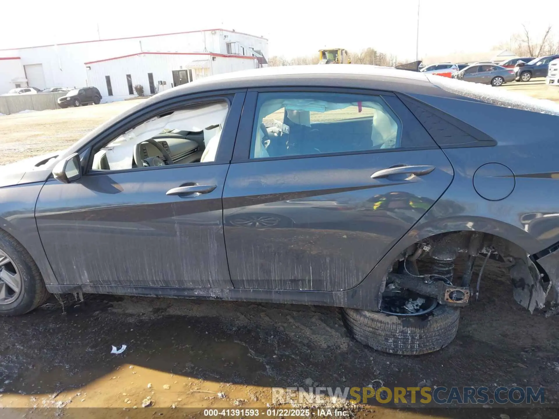 14 fotografías del automóvil dañado KMHLL4DG2SU888583 HYUNDAI ELANTRA 2025