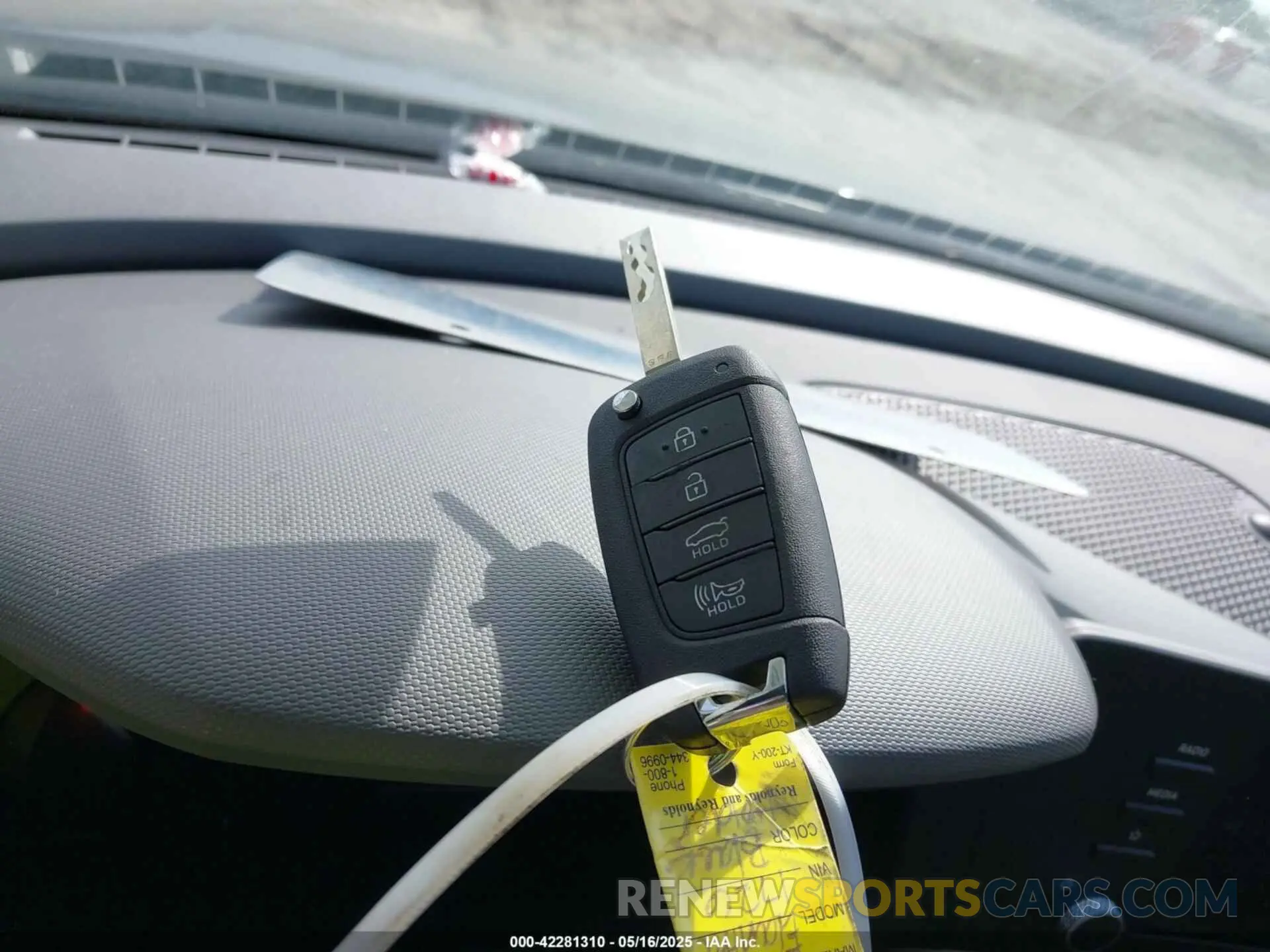 11 fotografías del automóvil dañado KMHLL4DG3SU887202 HYUNDAI ELANTRA 2025