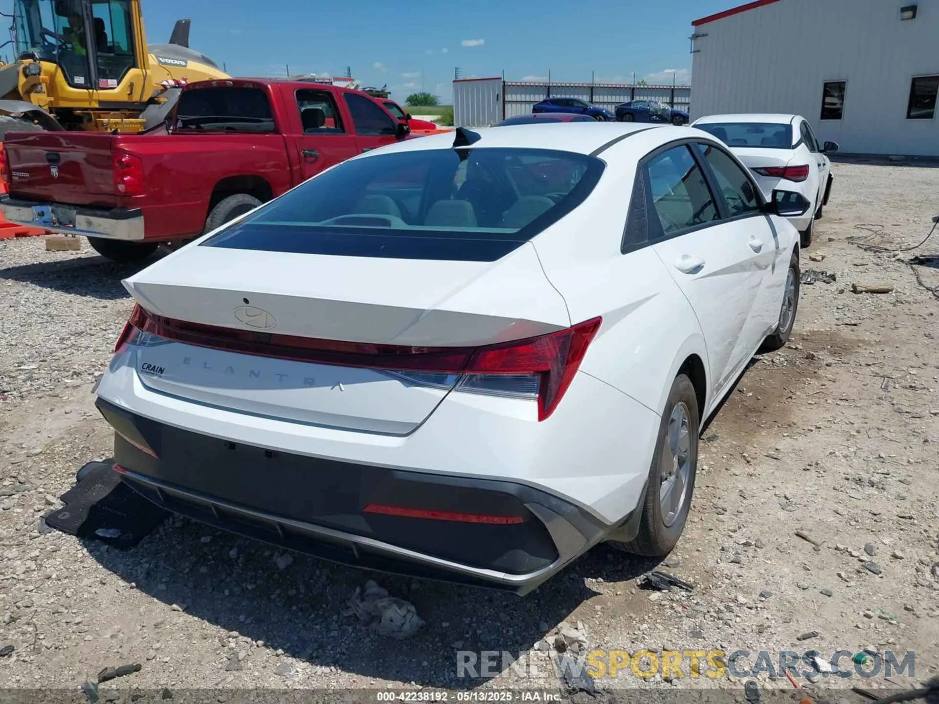 4 fotografías del automóvil dañado KMHLL4DG4SU876113 HYUNDAI ELANTRA 2025