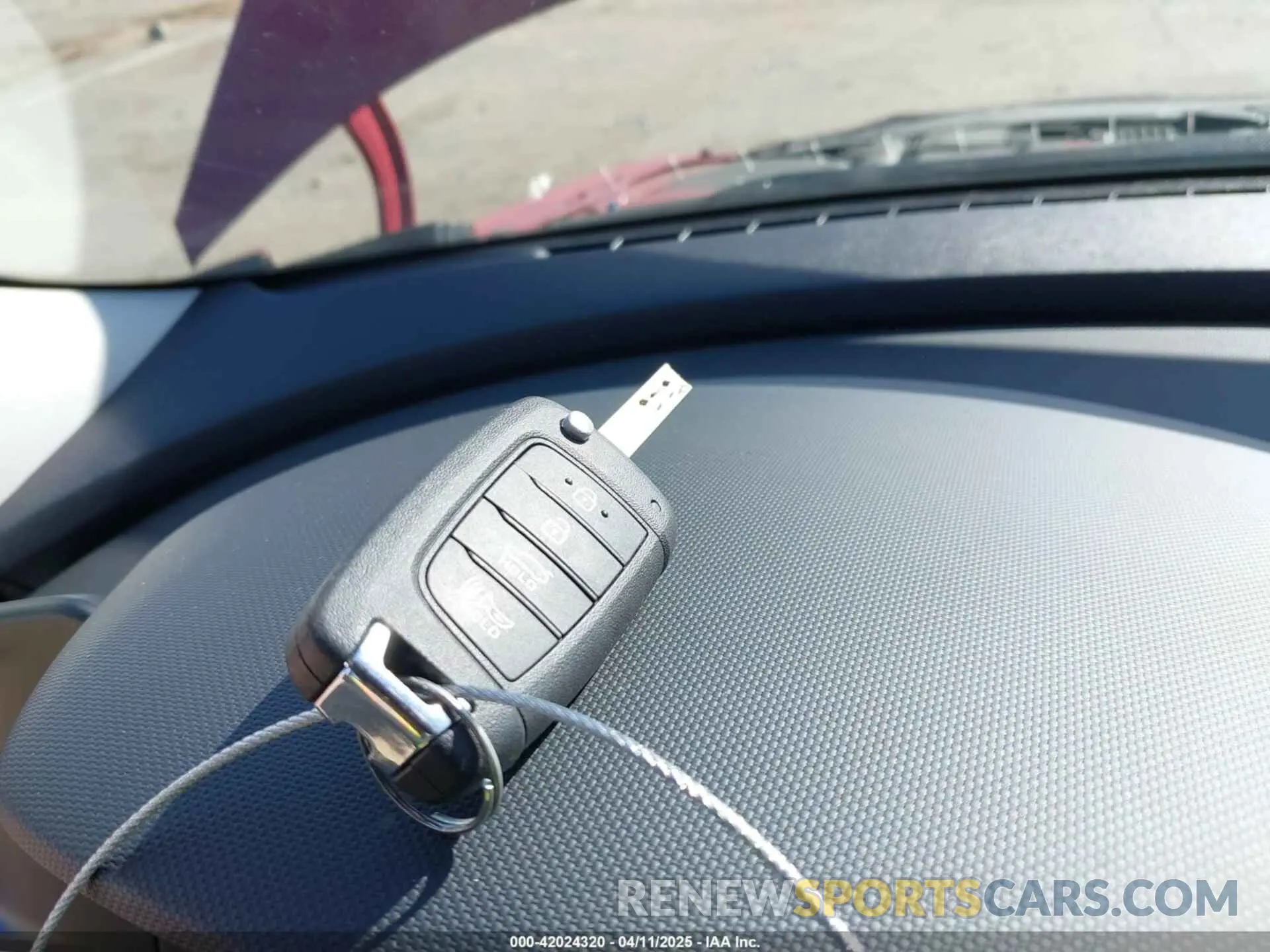 11 fotografías del automóvil dañado KMHLL4DG6SU864299 HYUNDAI ELANTRA 2025