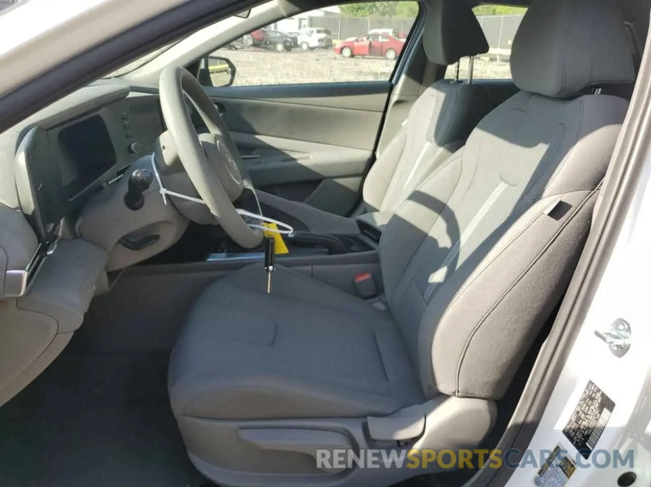 7 fotografías del automóvil dañado KMHLL4DG6SU977847 HYUNDAI ELANTRA 2025