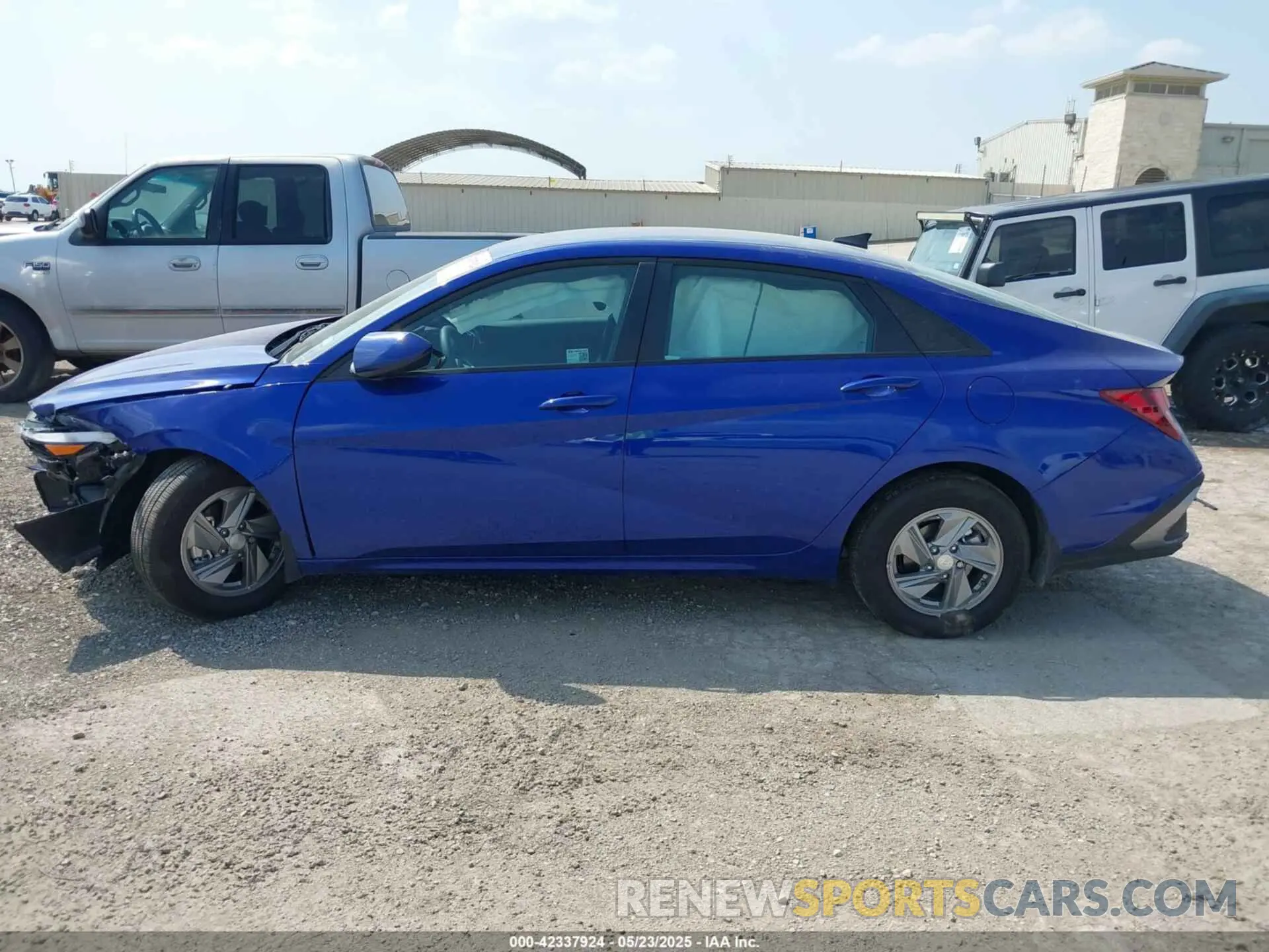 15 fotografías del automóvil dañado KMHLL4DG9SU979494 HYUNDAI ELANTRA 2025