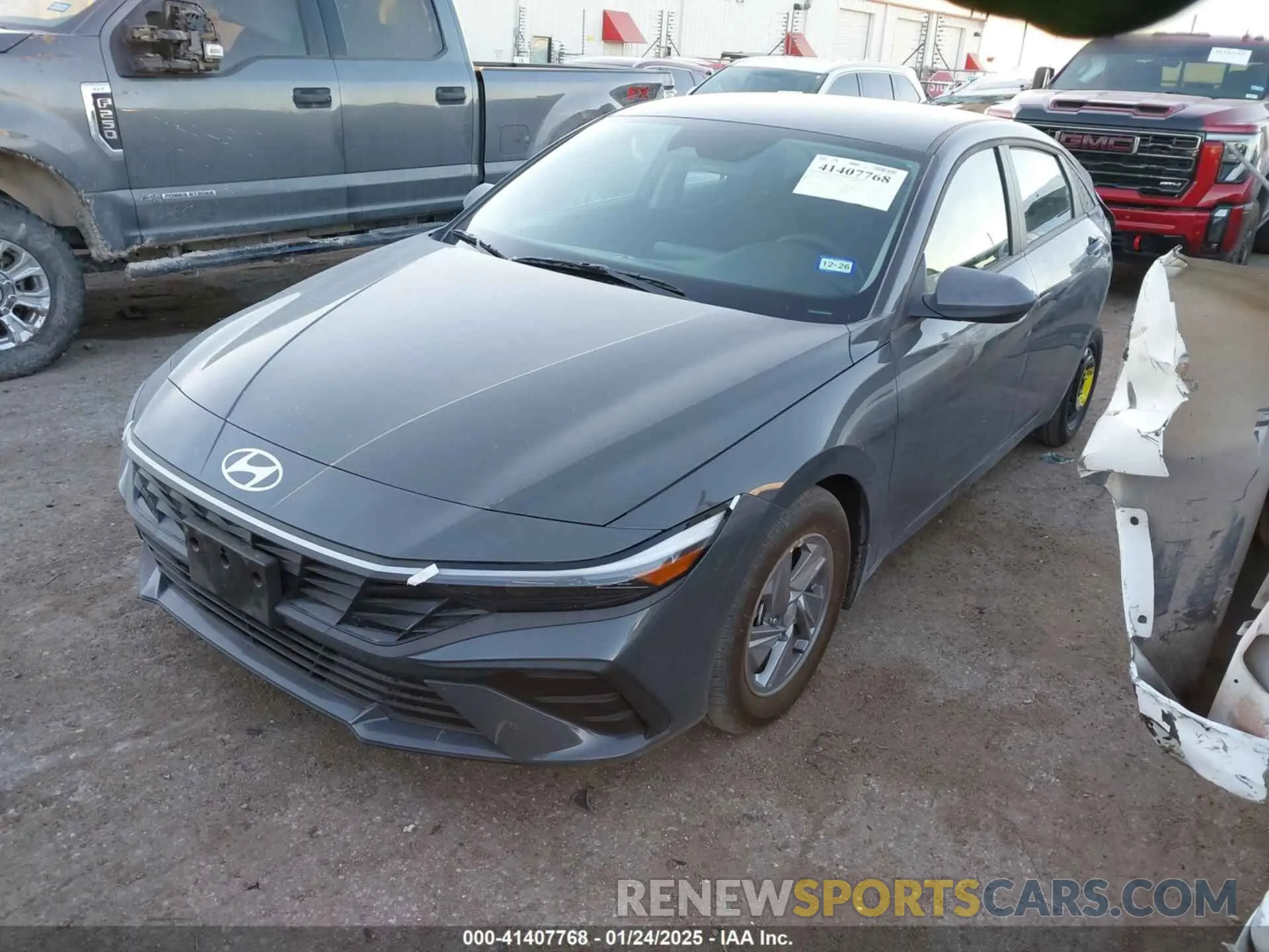 2 fotografías del automóvil dañado KMHLL4DGXSU918042 HYUNDAI ELANTRA 2025