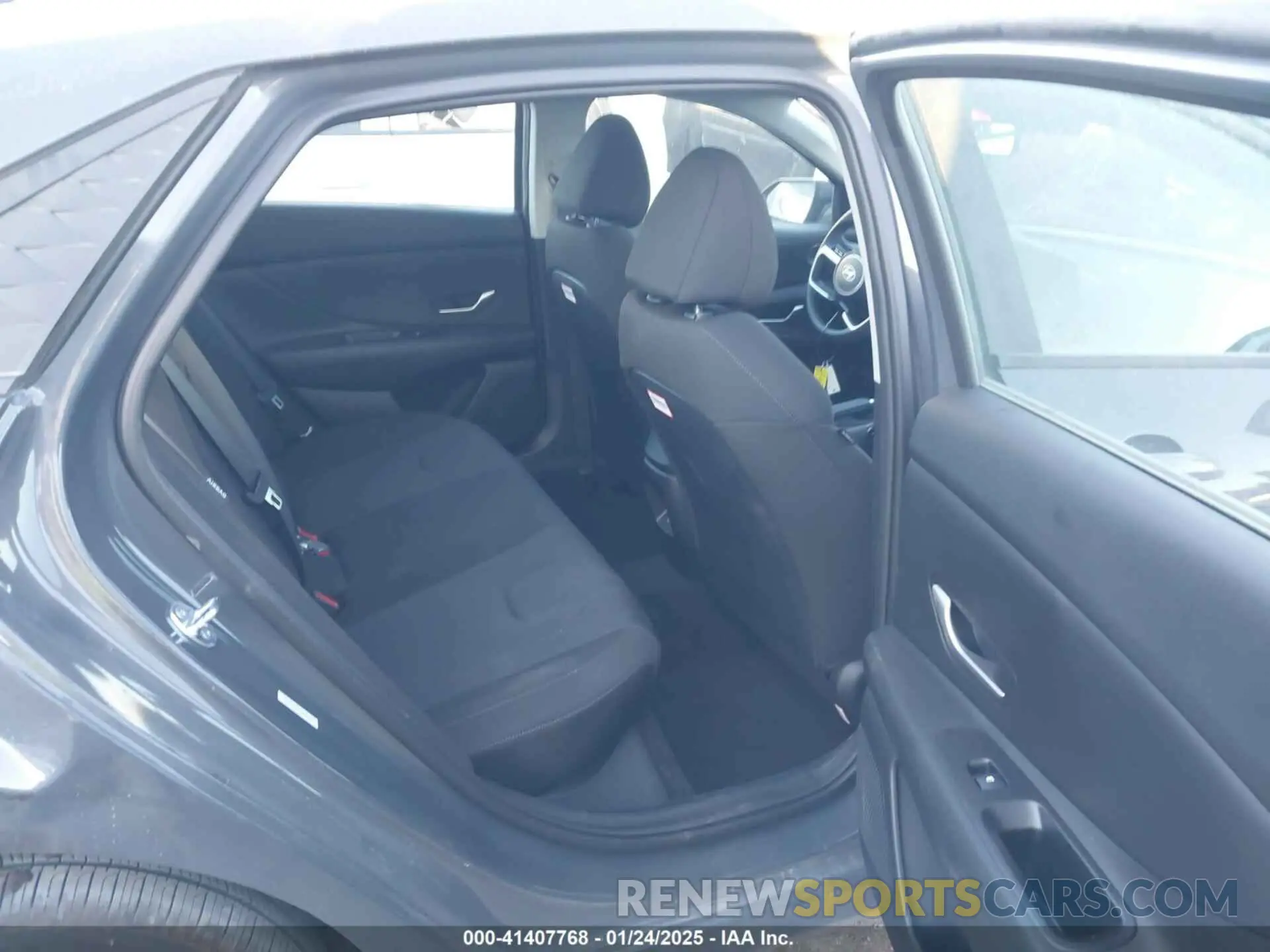8 fotografías del automóvil dañado KMHLL4DGXSU918042 HYUNDAI ELANTRA 2025